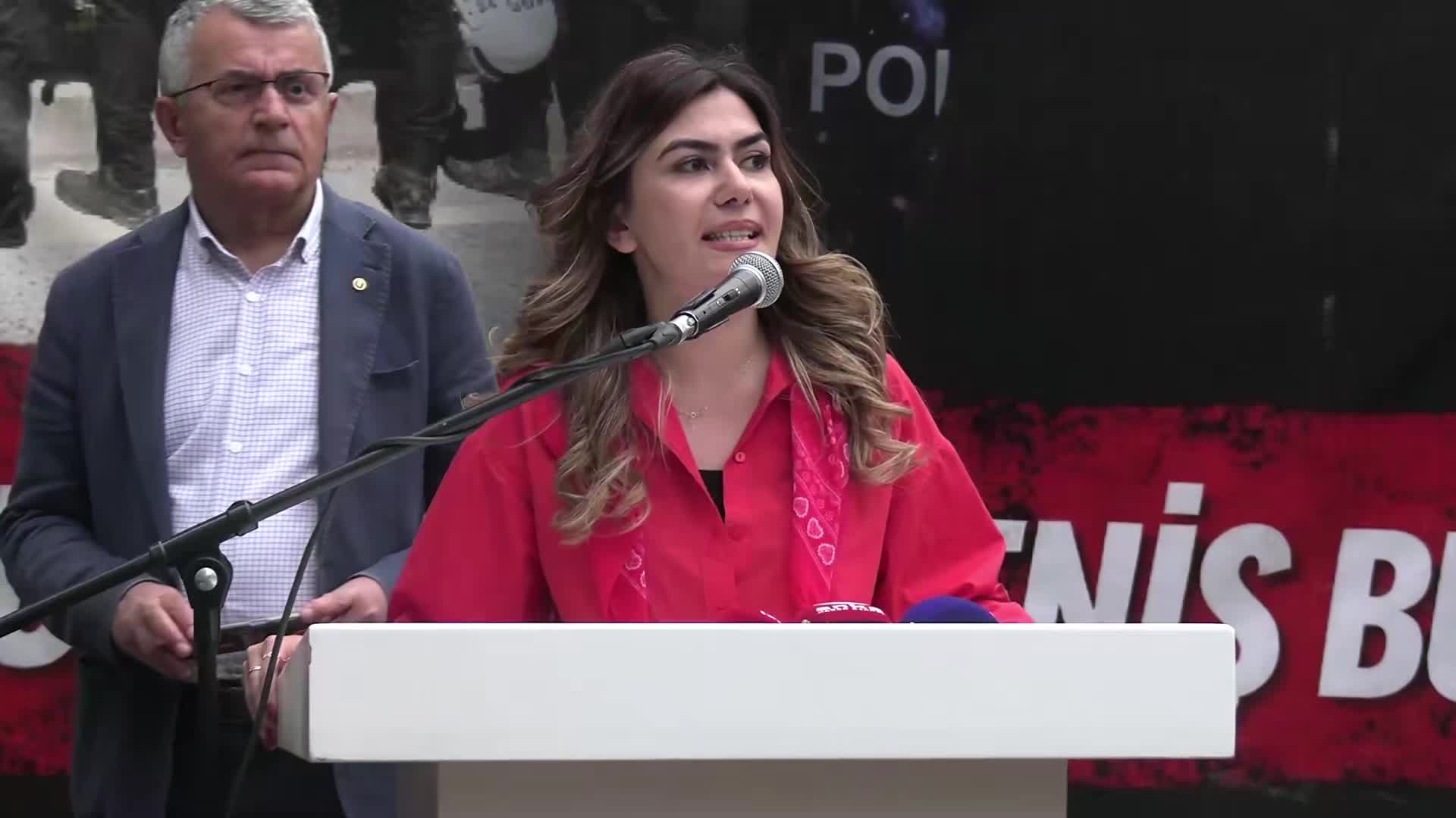 CHP Gençlik Kolları Genel Başkanı Cem Aydın’dan Meslek Fabrikası direnişine destek: Bizi engellerle yıldıramazlar