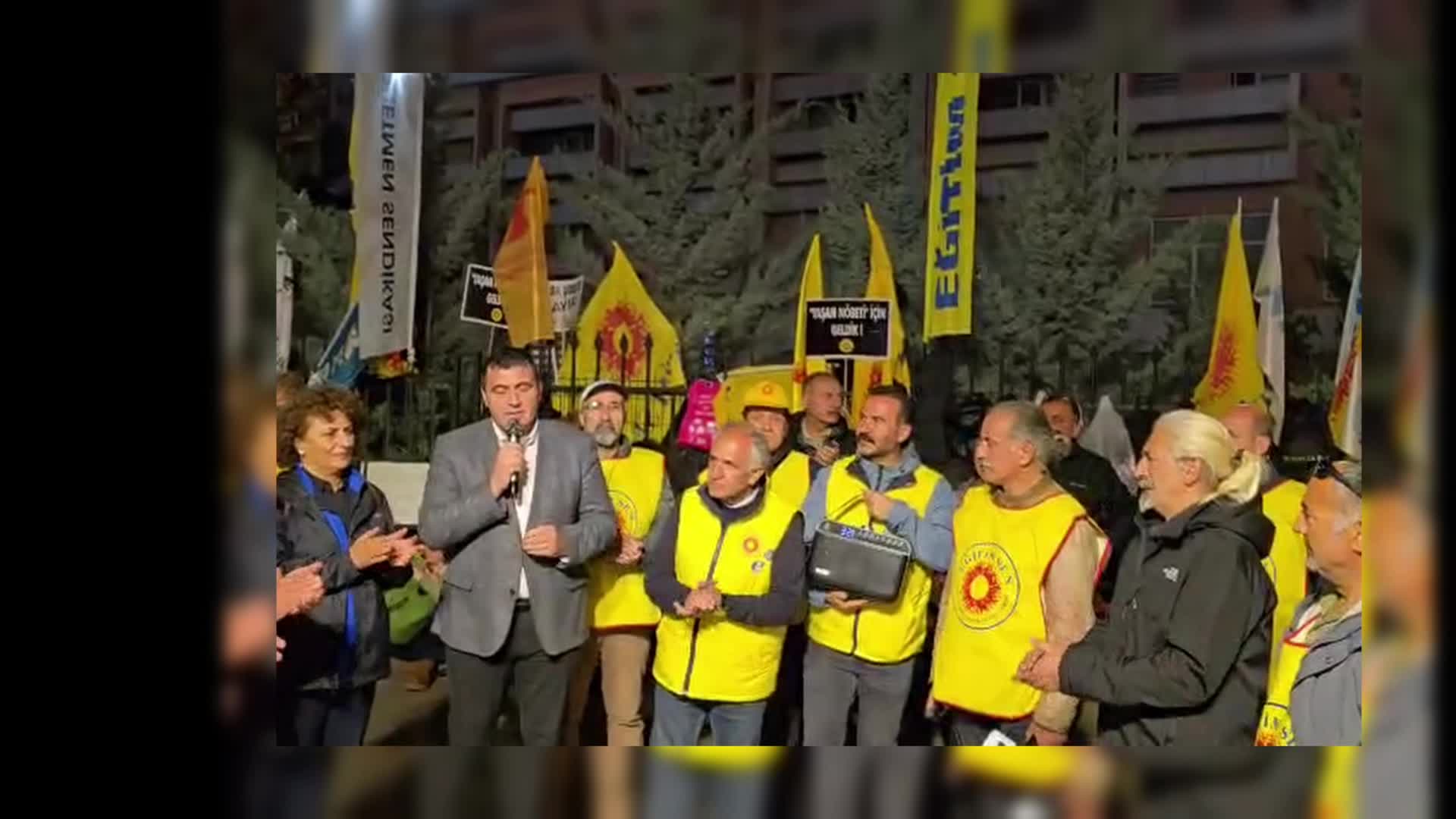 Ulaş Karasu: Aileler çocuklarını büyük bir güvenle geçmişte okullara gönderirken şimdi ne yazık ki okullarda çocuklarımız güvende değil