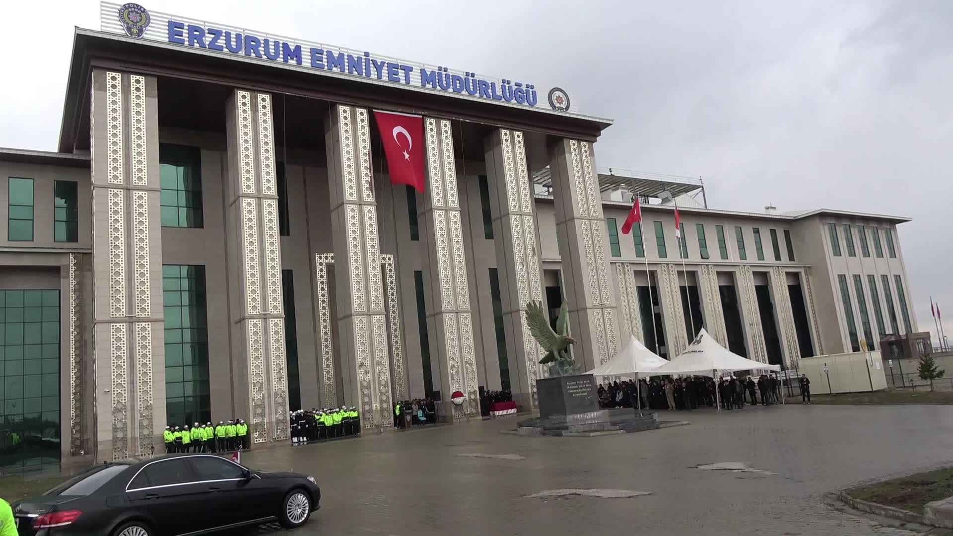 Gözaltına alınan eski Tunceli Valisi Tuncay Sonel, Erzurum’a getirildi