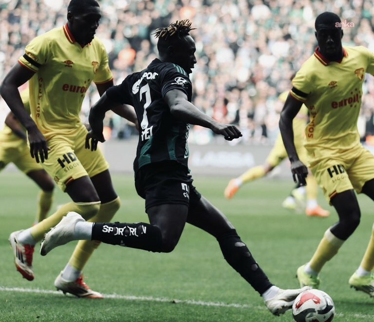 Kocaelispor, ağırladığı Göztepe ile 1-1 berabere kaldı