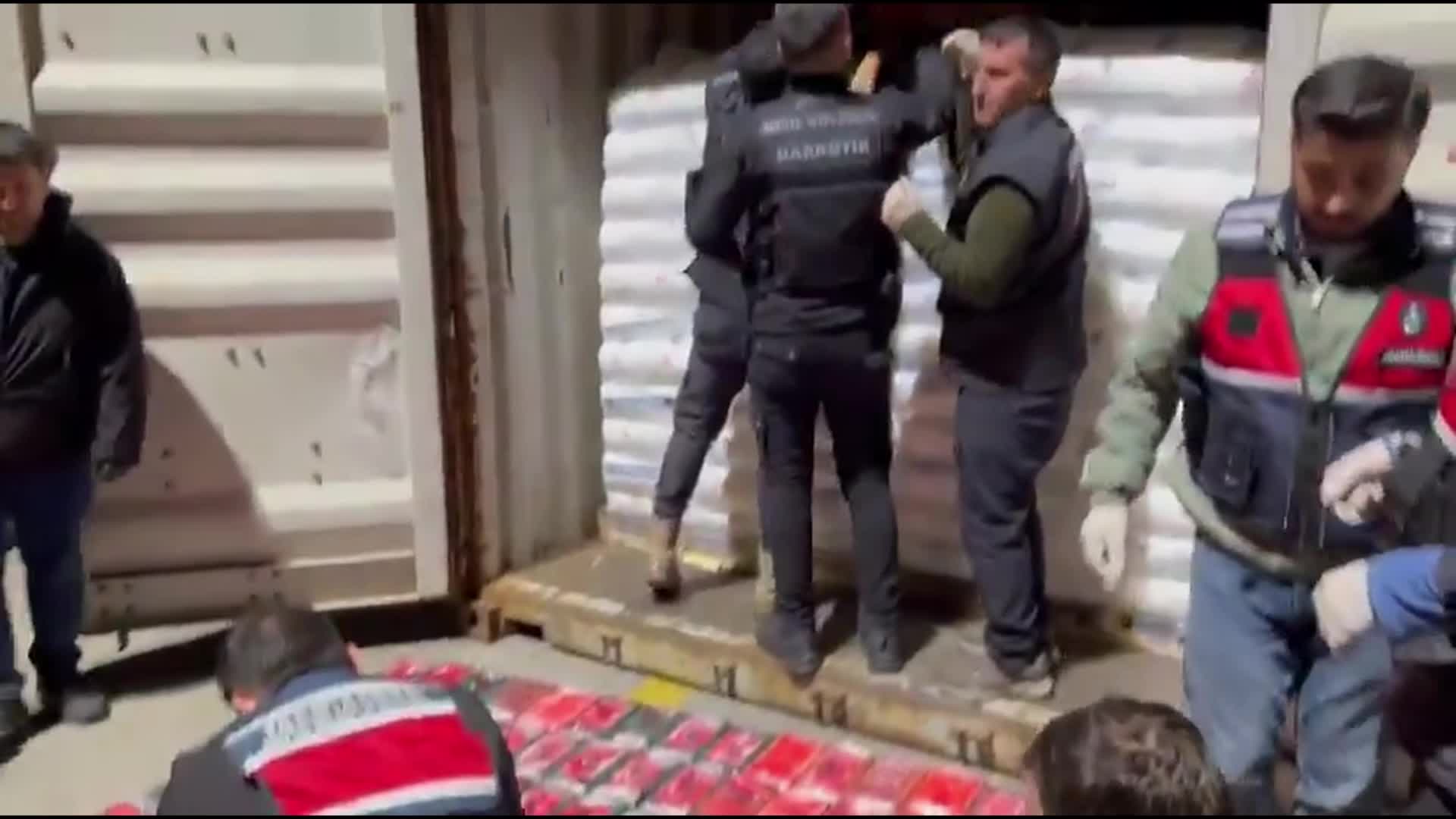 Mustafa Destici’den, ODTÜ çıkışı: Bayrağımıza uzanan kirli eli kırarız