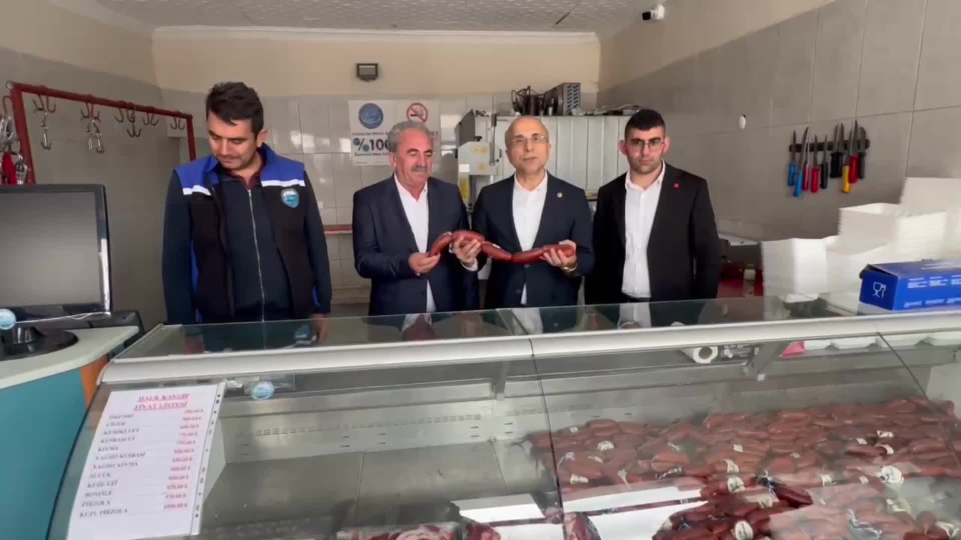 CHP'li Aşkın Genç, Felahiye'de Halk Kasabı'nı inceledi: "Halkçı belediyecilik anlayışıyla vatandaşın yanında olmaya devam edeceğiz"