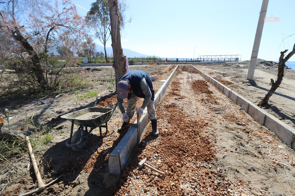 Menderes'te sahil yürüyüş yolu kaydırıldı