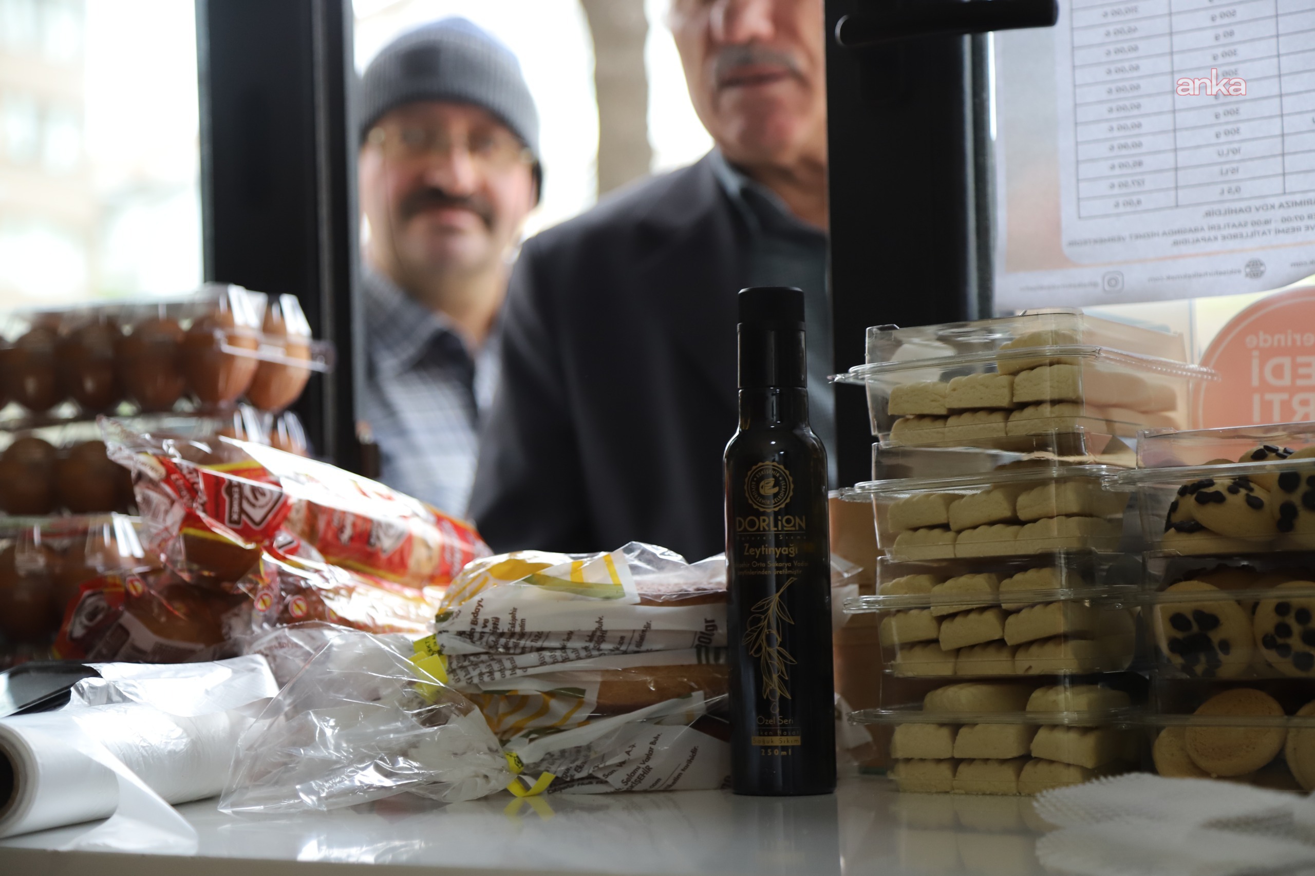 Eskişehir’in ödüllü zeytinyağı, Halk Et Market ve Halk Ekmek büfelerinde satışta
