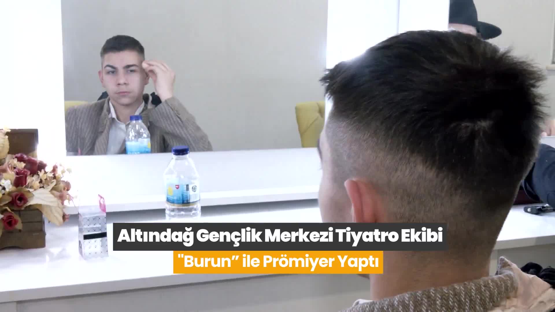 Altındağ Gençlik Merkezi Tiyatro Ekibi, “Burun” ile prömiyer yaptı