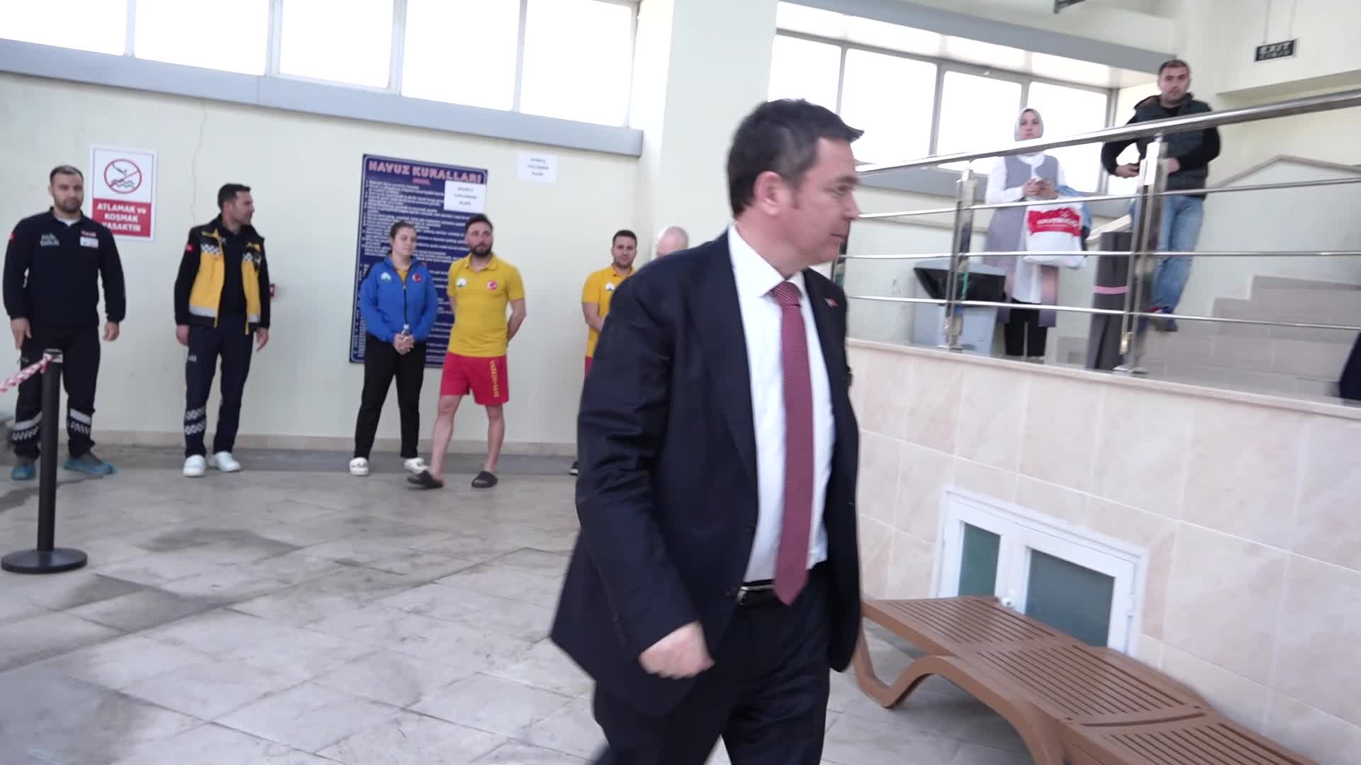 Rusya'nın Ankara Büyükelçiliği'nde "Ölümsüz Alay" Yürüyüşü düzenlendi