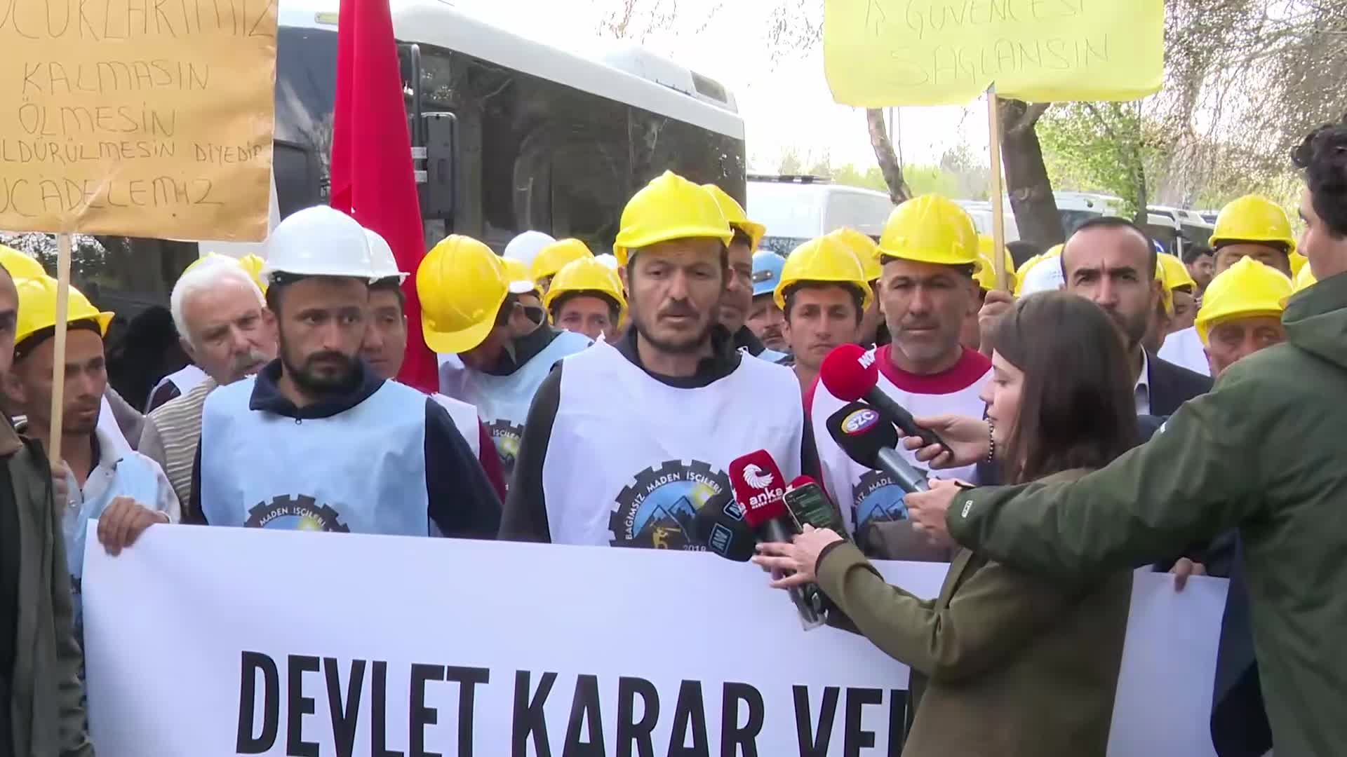 Doruk Madencilik işçileri, Enerji ve Tabii Kaynaklar Bakanlığı önünde açlık grevi başlattı
