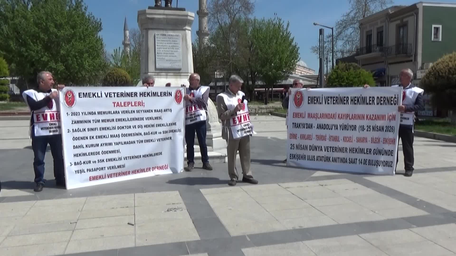 Edirne'de emekli veterinerlerden zam talebi