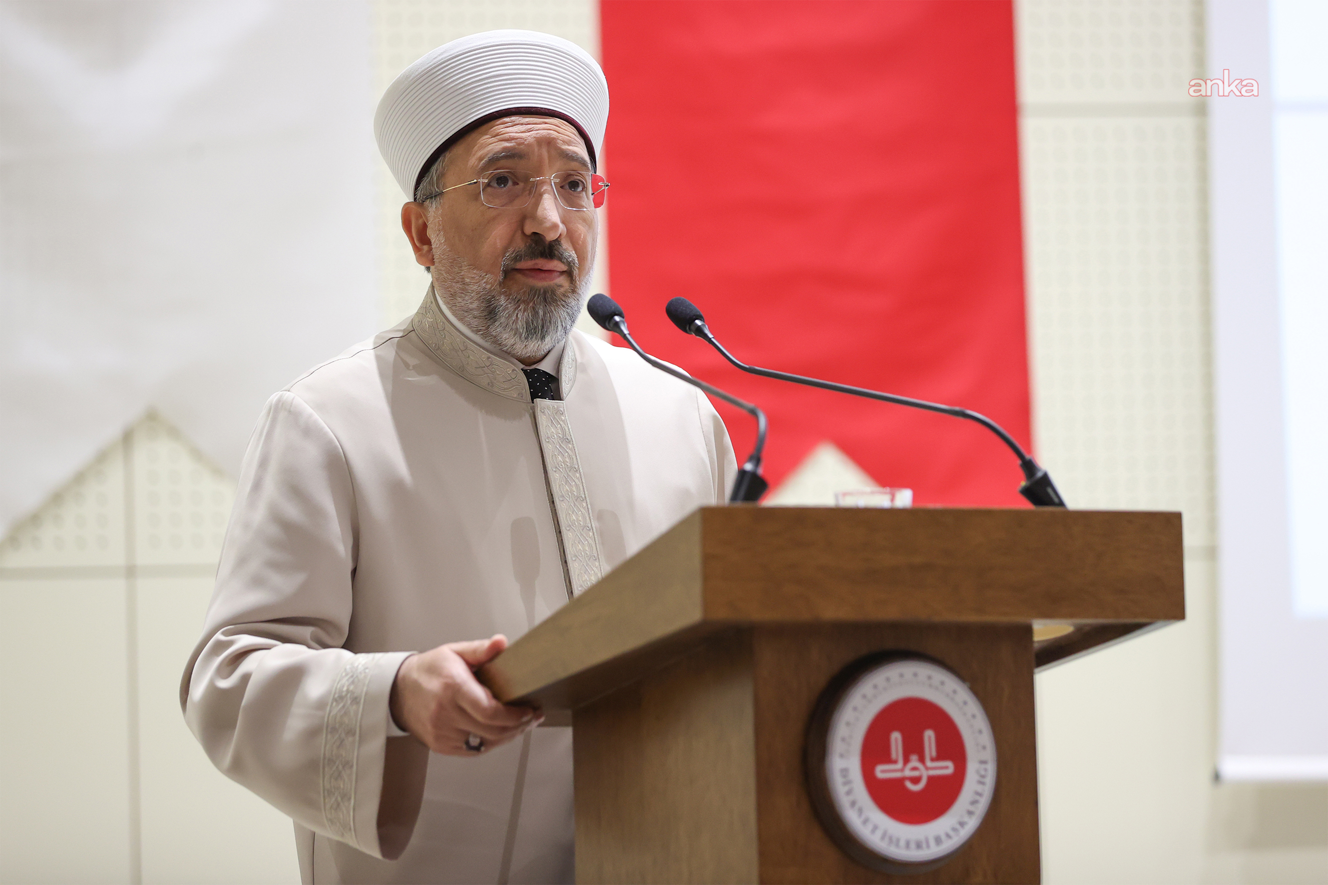 Diyanet İşleri Başkanı, vekaletle kurban kesim bedelini yurt içinde 18 bin TL olarak açıkladı
