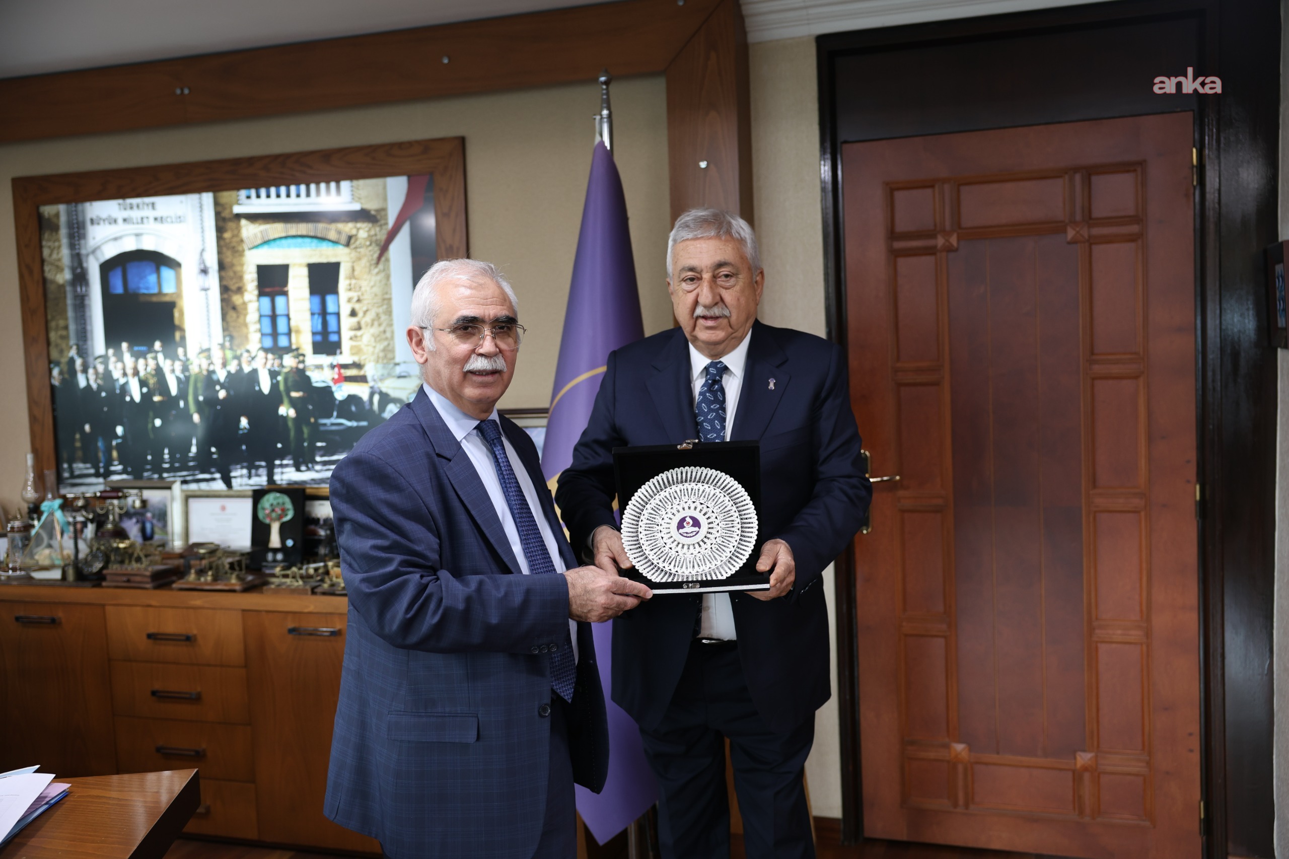 Turgutlu Belediye Başkanı Akın, altyapı çalışmalarını yerinde inceledi
