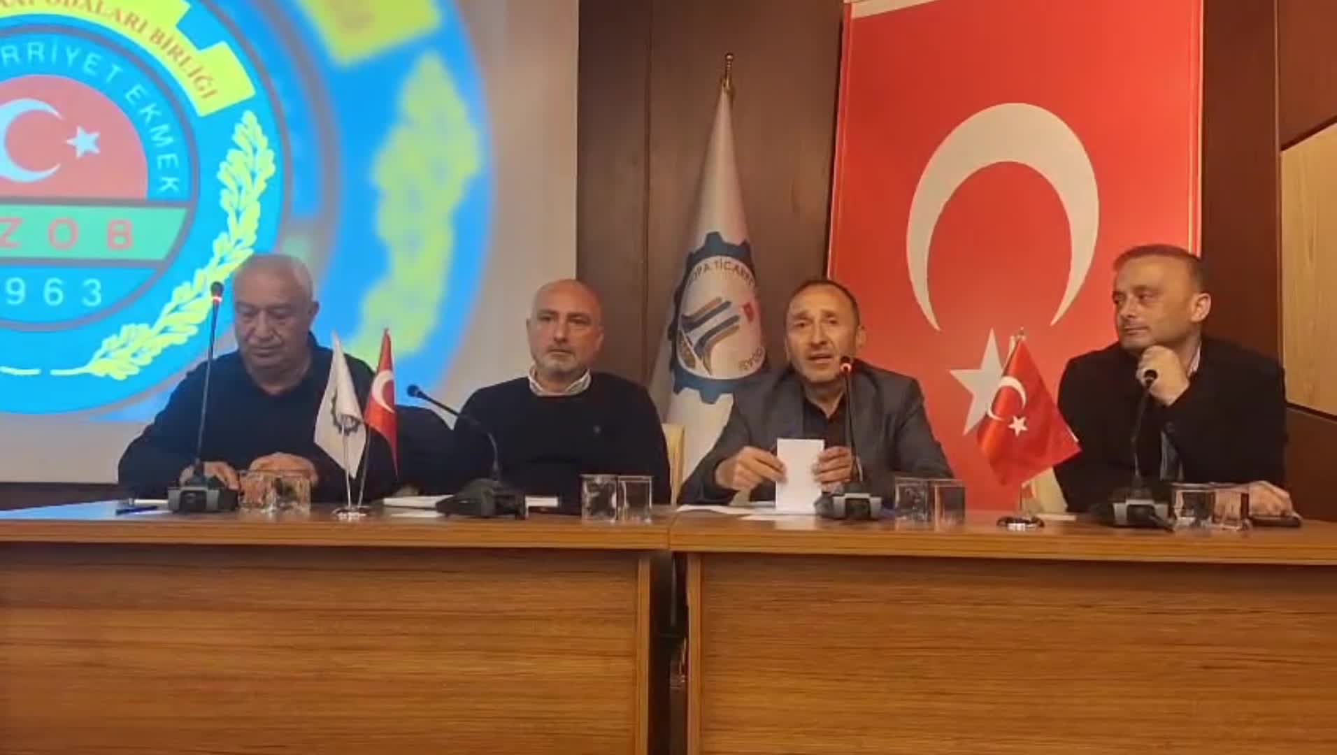 Hopa-Kemalpaşa Ziraat Odası Başkanı Muti: "Çayda üreticinin 46 lira taban fiyat beklentisi var"