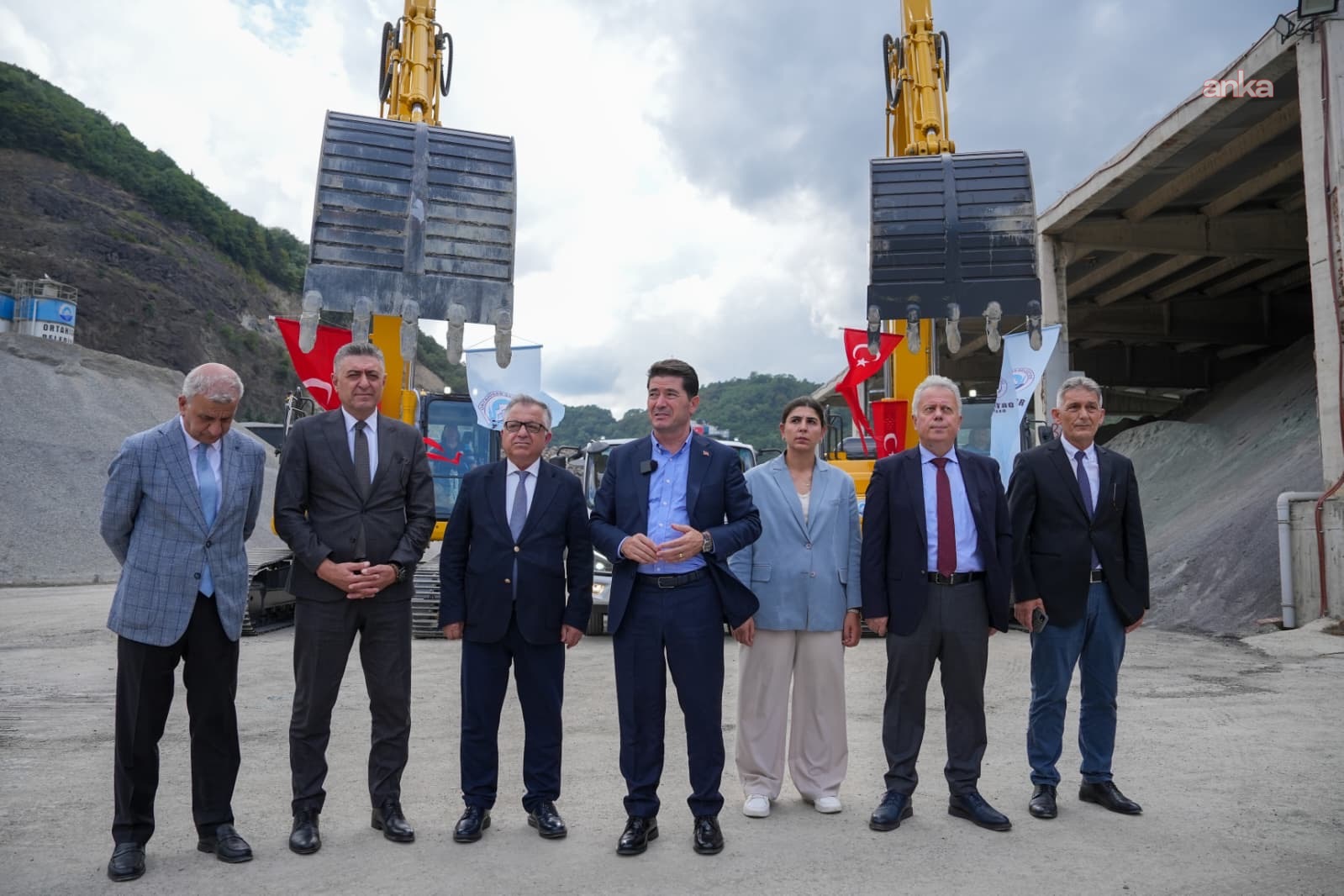 Ortahisar Belediyesi, araç filosunu yenileyerek hizmet kalitesini artırıyor