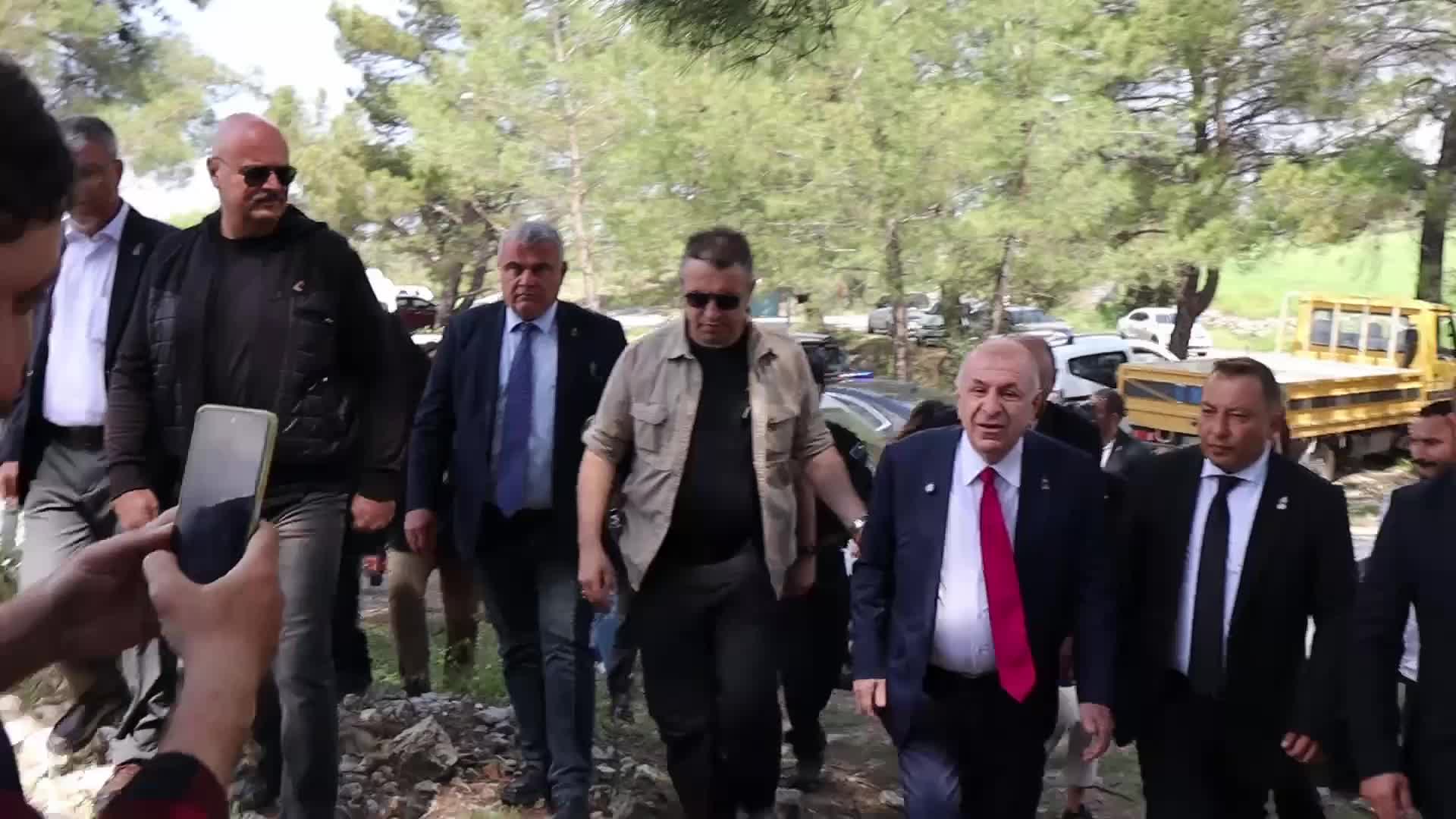 Ümit Özdağ Akbelen'de: "Bu mücadele sadece Akbelen mücadelesi değil, bu mücadele Türk vatanını savunma mücadelesidir"