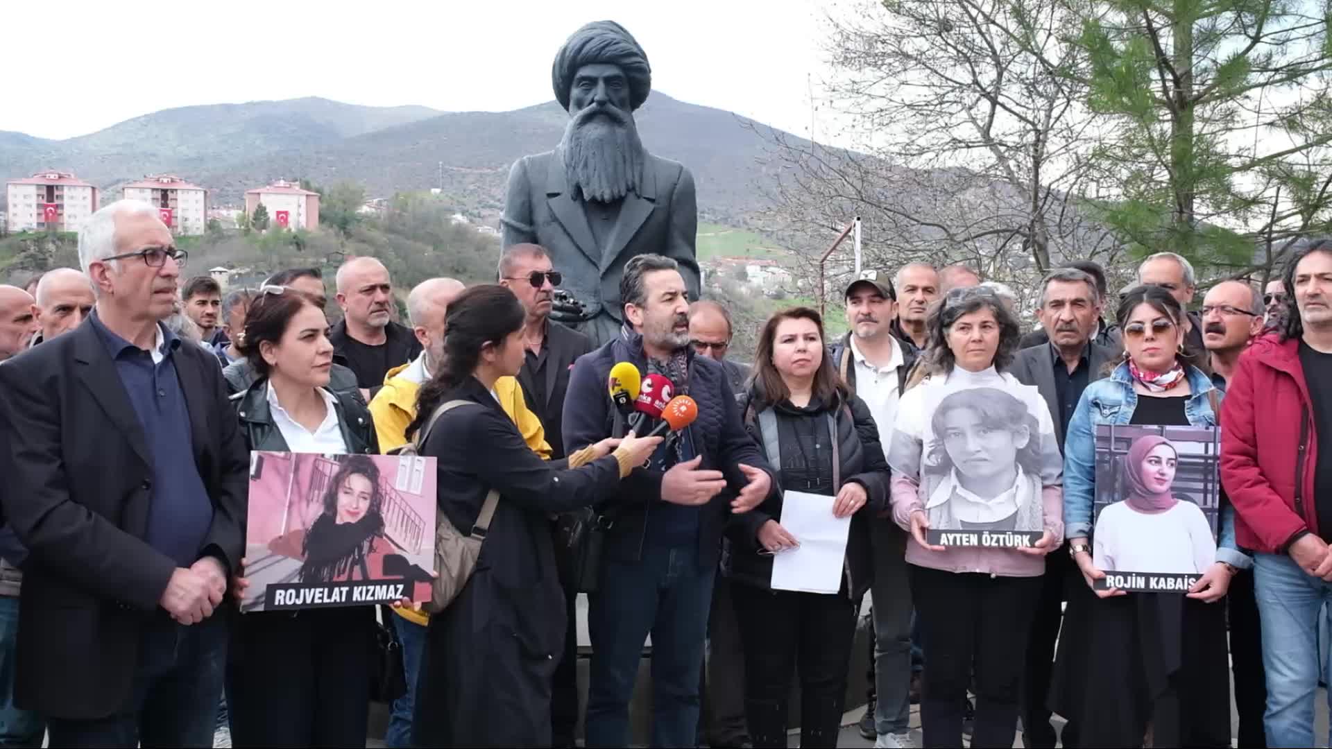 Tunceli'de sanatçılar Gülistan Doku için açıklama yaptı: "Bütün kadın cinayetleri konusunda aynı duyarlılığı bekliyoruz"