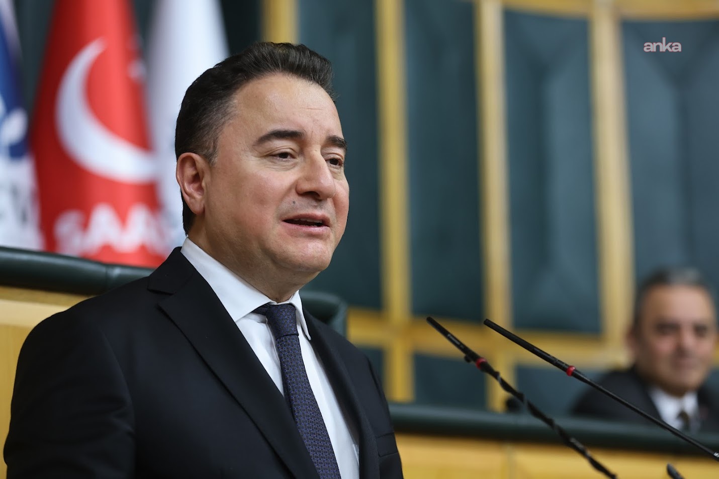 Ali Babacan'dan 23 Nisan Ulusal Egemenlik ve Çocuk Bayramı mesajı: "Çocukların yoksulluk çekmediği, eğitimde fırsat eşitliğine ulaştığı ve sokaklarda neşeyle koştuğu bir Türkiye'yi inşa etmek boynumuzun borcu"