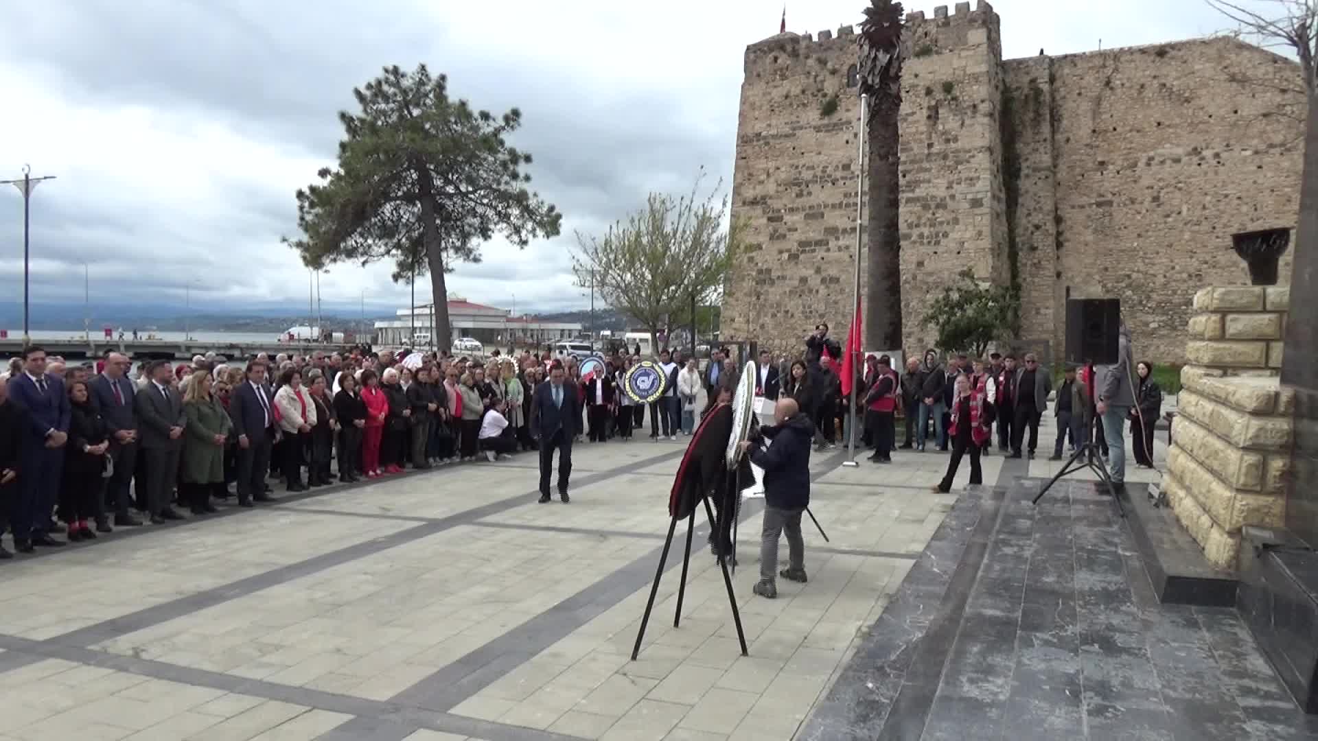 CHP Sinop İl Başkanlığı'nın 23 Nisan töreni: Ülkeye demokrasi gelinceye kadar mücadele edeceğiz