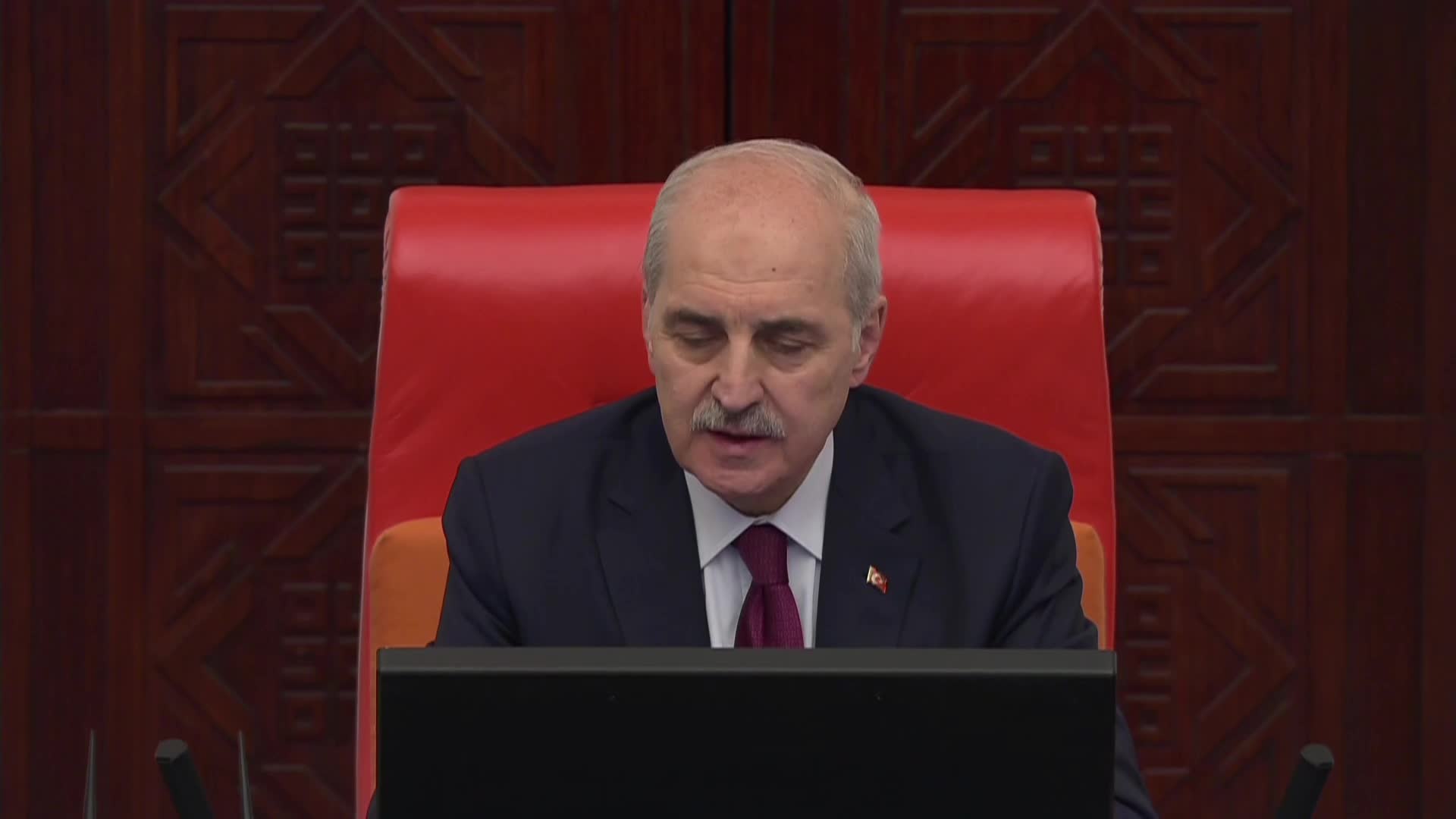 TBMM Genel Kurulu 23 Nisan Özel Oturumu... Erkan Baş: Çocuklarımıza özgür ve güvenli bir hayat kurmak istiyorsak halkın egemenliğini yeniden tesis etmeliyiz