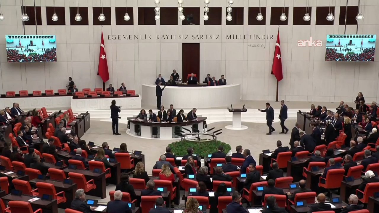 TBMM Genel Kurulu, 23 Nisan dolayısıyla özel gündemle toplandı