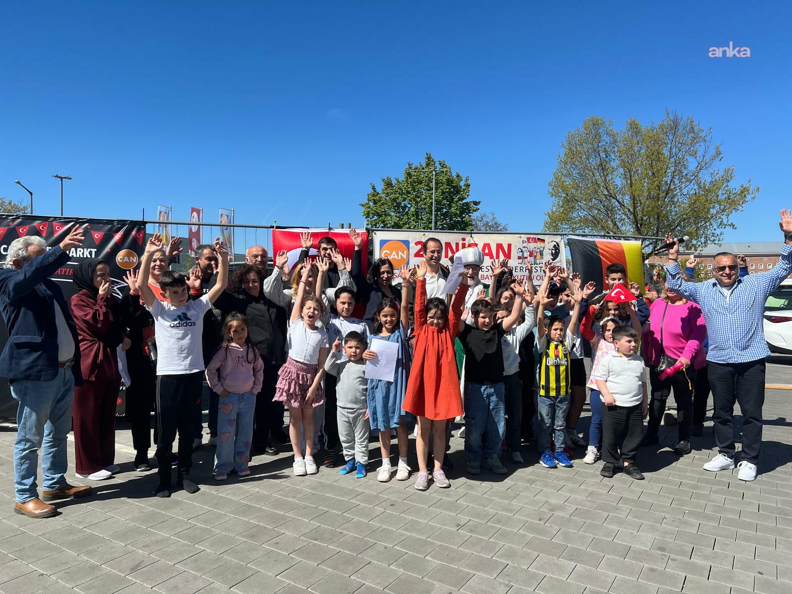 Almanya'nın Nürnberg kentinde 23 Nisan coşkusu