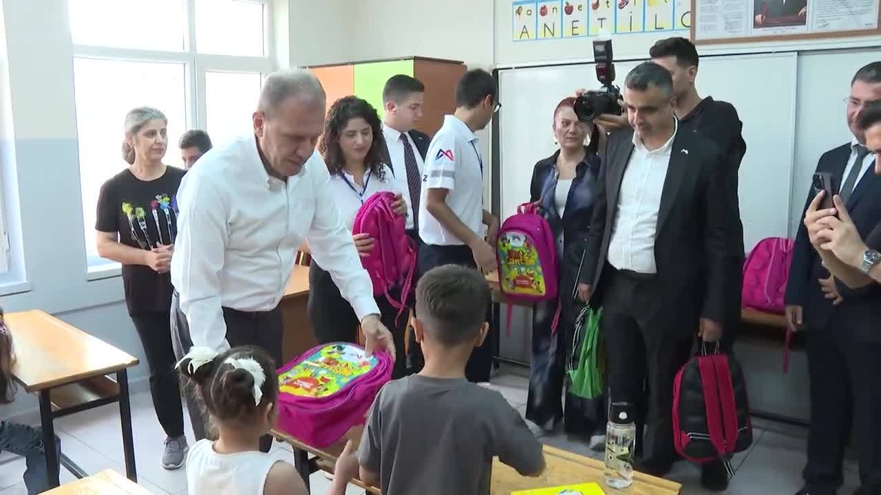 Mersin Büyükşehir Belediyesi'nin çalışmalarıyla kentte sosyal destek ağı büyüyor