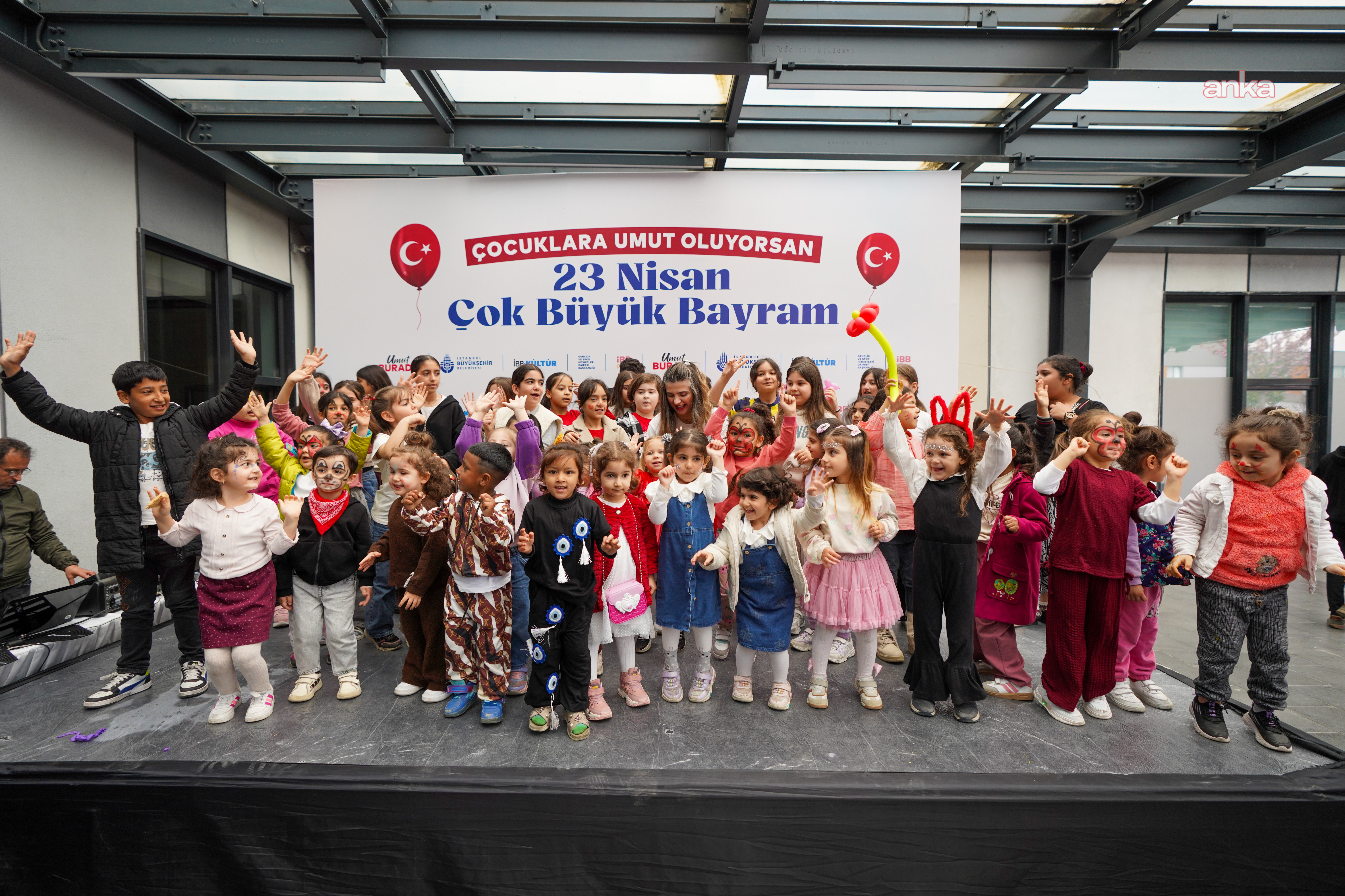 Beylikdüzü 23 Nisan Çocuk Şenliği devam ediyor