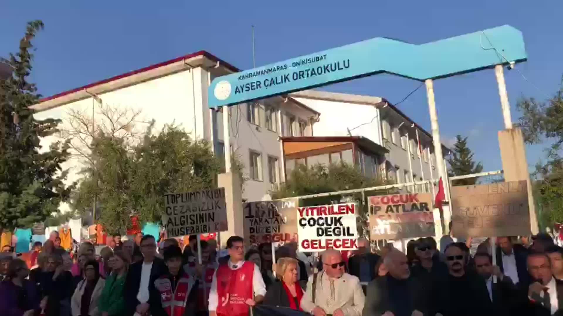 CHP Kahramanmaraş İl Başkanı Ateş'ten 23 Nisan kutlamaları için yer seçimine tepki: "Milli bayramları kutlamak istemiyorsanız söyleyin”
