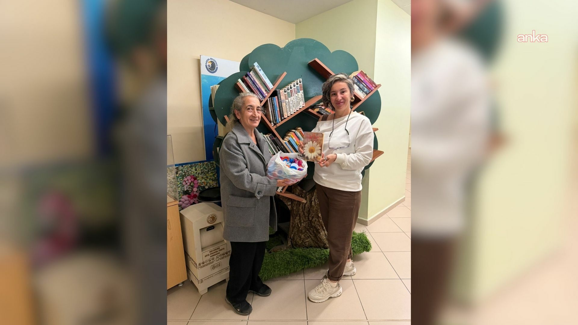 Kartal Belediyesi’nden örnek kampanya: “7’den 70’e Atığını Getir, Kitabını Götür”