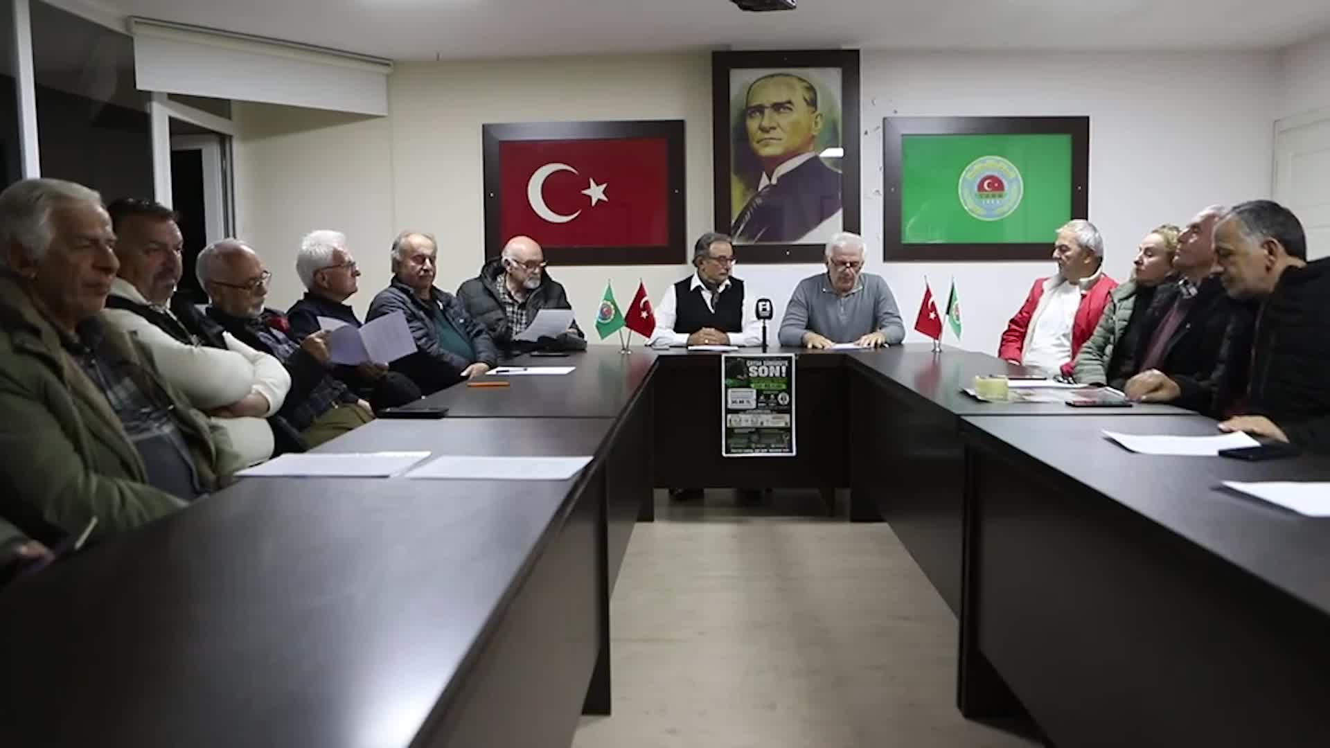Rize'de "Fındıklı Çay Üreticileri Meclisi" kuruldu: "Sadaka değil, emeğimizin karşılığını istiyoruz"
