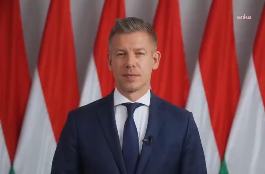 Peter Magyar: Orban ile bağlantılı oligarklar uzak ülkelere on milyarlarca forint aktarıyor