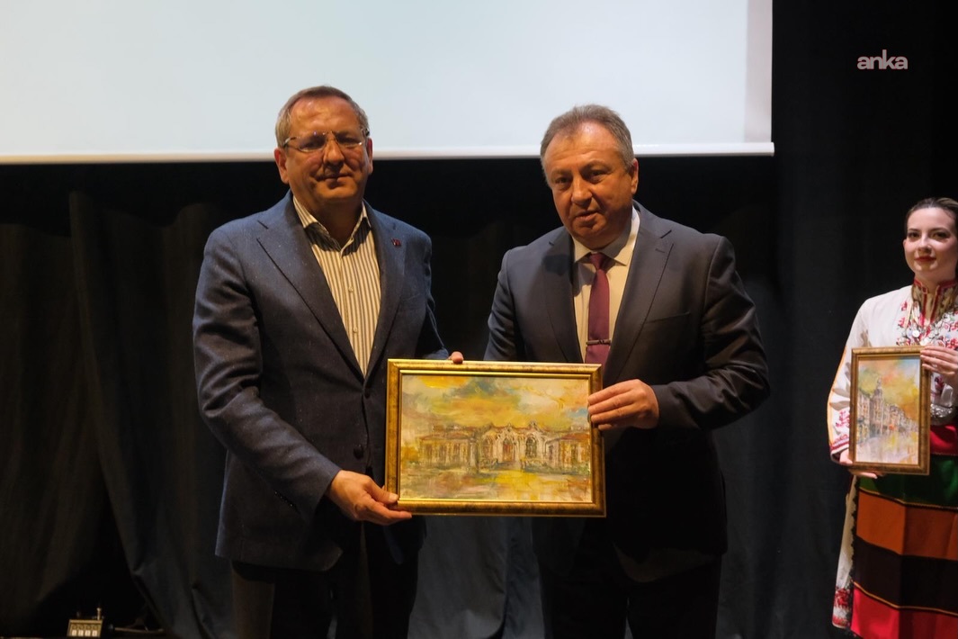Ayvalık’ta uluslararası sanat buluşması