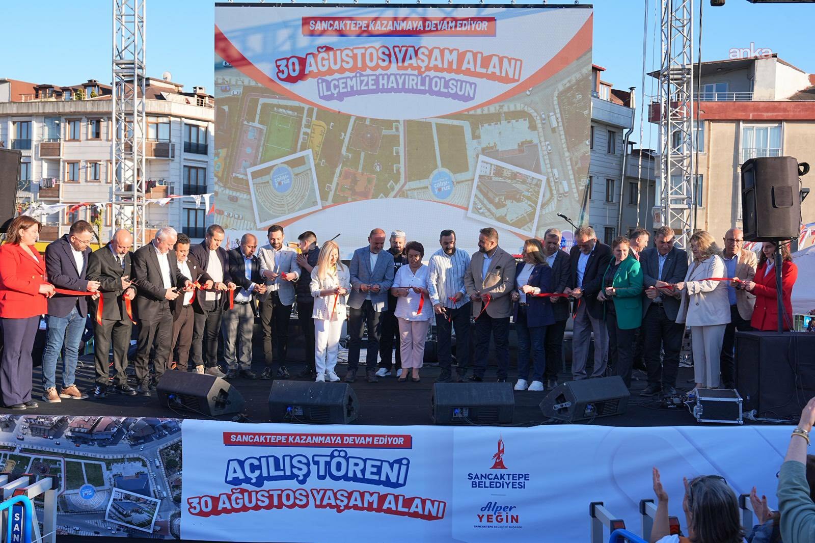 Sancaktepe Belediyesi, 30 Ağustos Yaşam Alanı'nı hizmete açtı... Başkan Yeğin: "Tamamen kendi dönemimizde projelendirdiğimiz 80 eseri hayata geçirmenin gururunu yaşıyoruz"