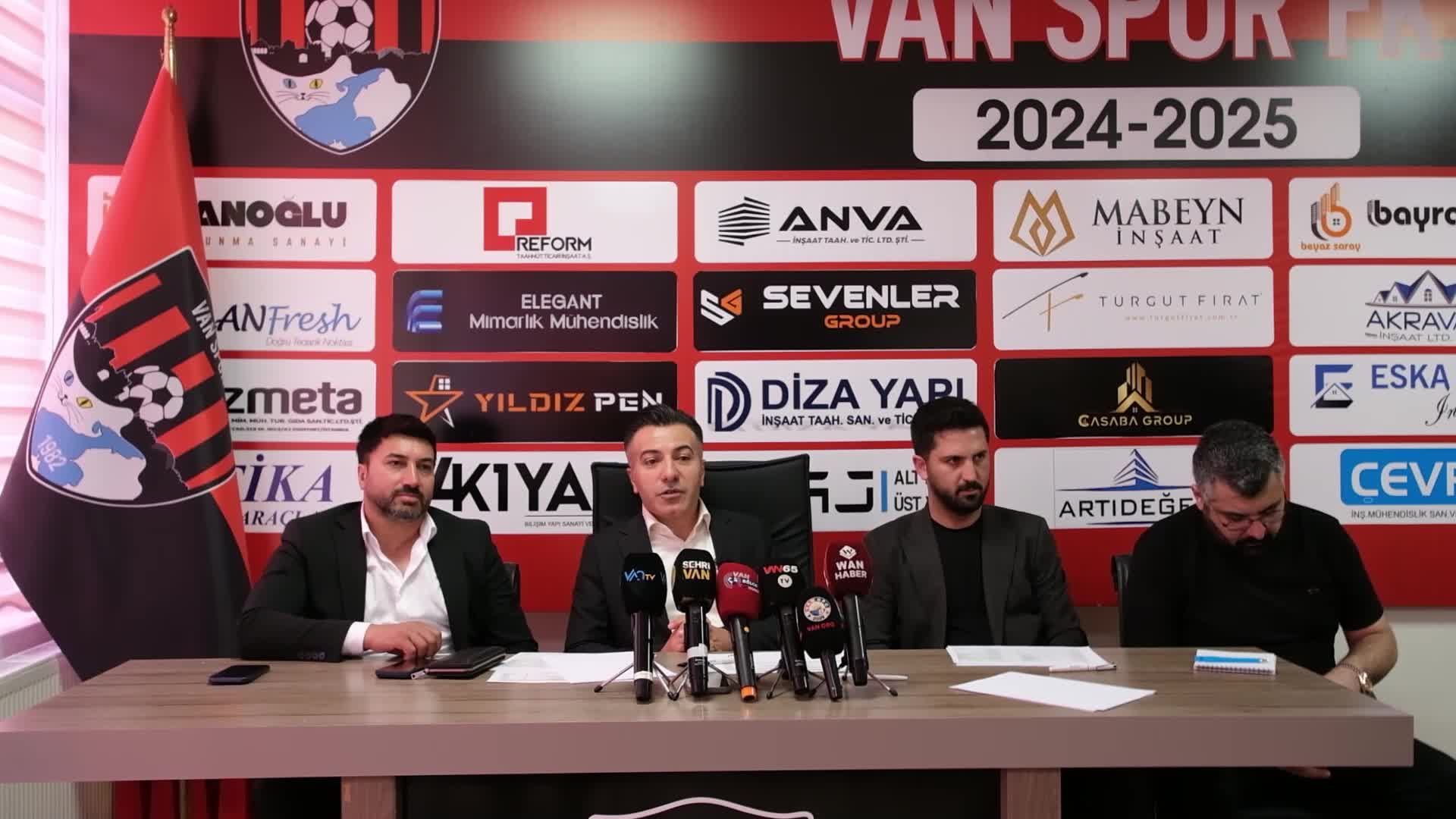 Vanspor Başkanı Erol Temel: "Kulübü devretmeye hazırım"
