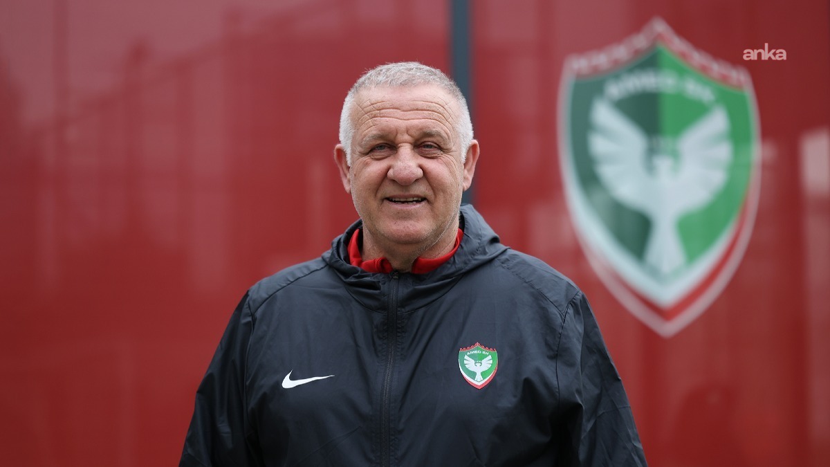 Süper Lig hedefindeki Amedspor, teknik direktör Mesut Bakkal ile yolları ayırdı