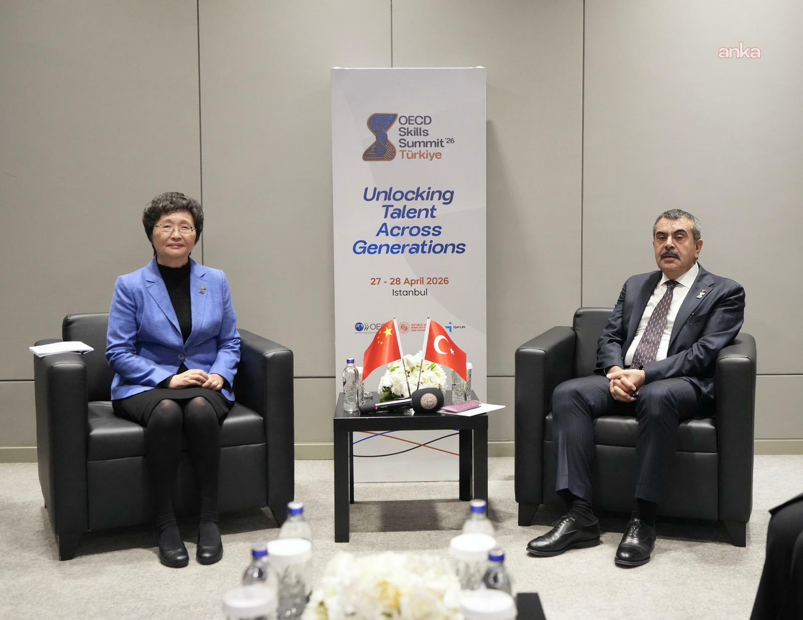 Bakan Tekin, Çin İnsan Kaynakları Sosyal Güvenlik Bakanı Xiaoping ile görüştü