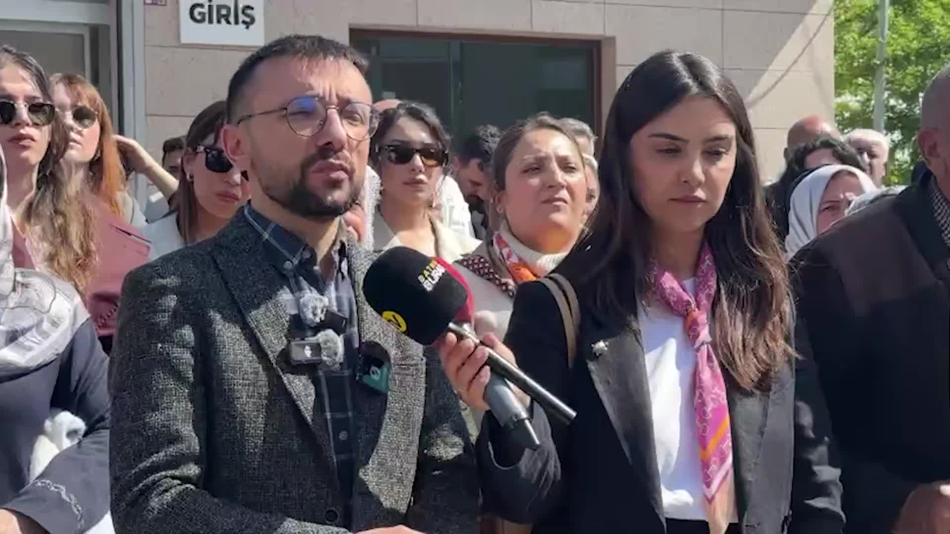 Gülistan Doku’nun arkadaşı Rojwelat Kızmaz’ın ailesi, kızlarının ölümüne ilişkin soruşturmanın yeniden açılmasını talep etti