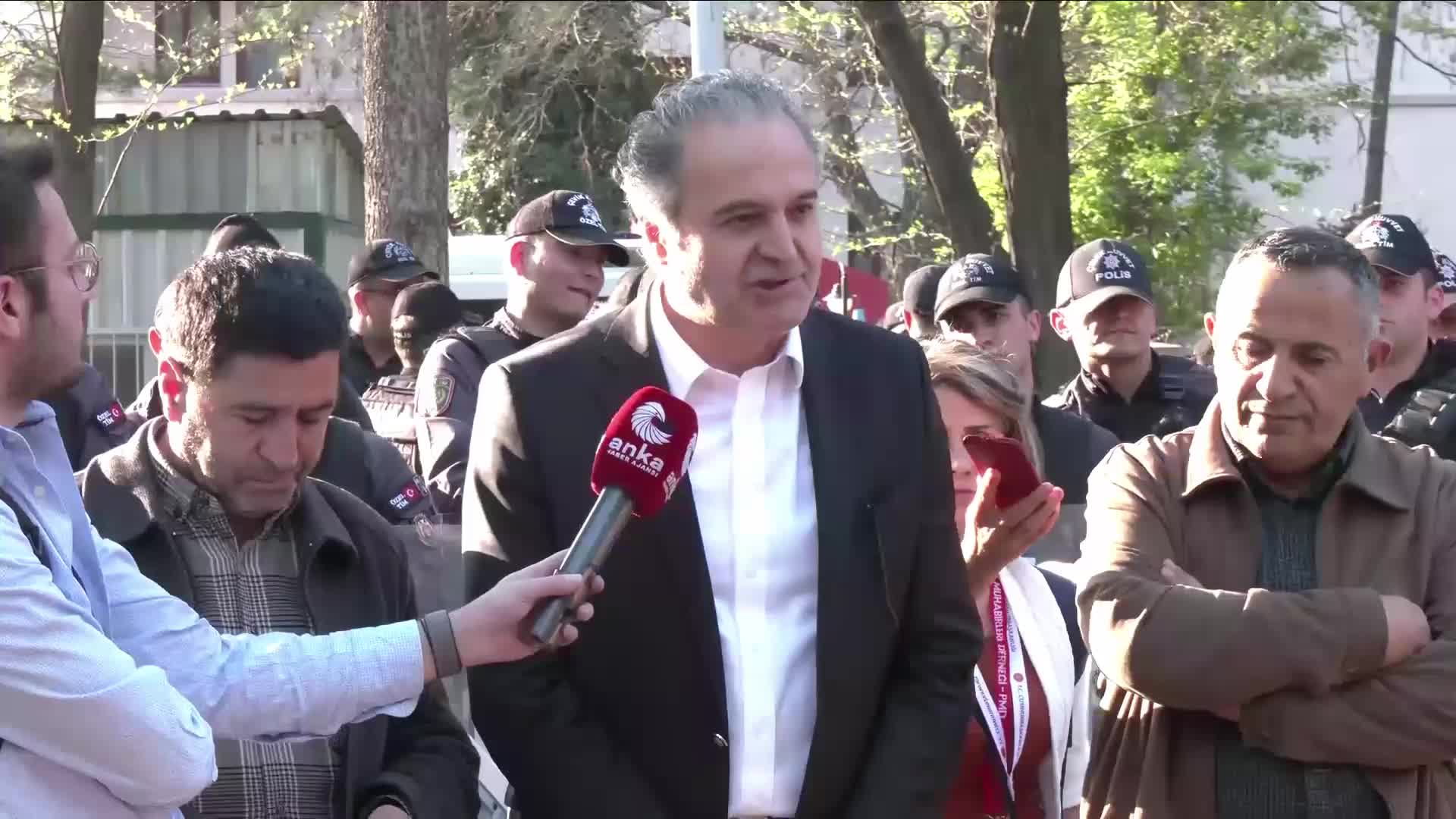 İskender Bayhan'dan Doruk Madencilik işçilerine destek: Madencilerin yüzünün karası, bu ülkenin aydınlığıdır