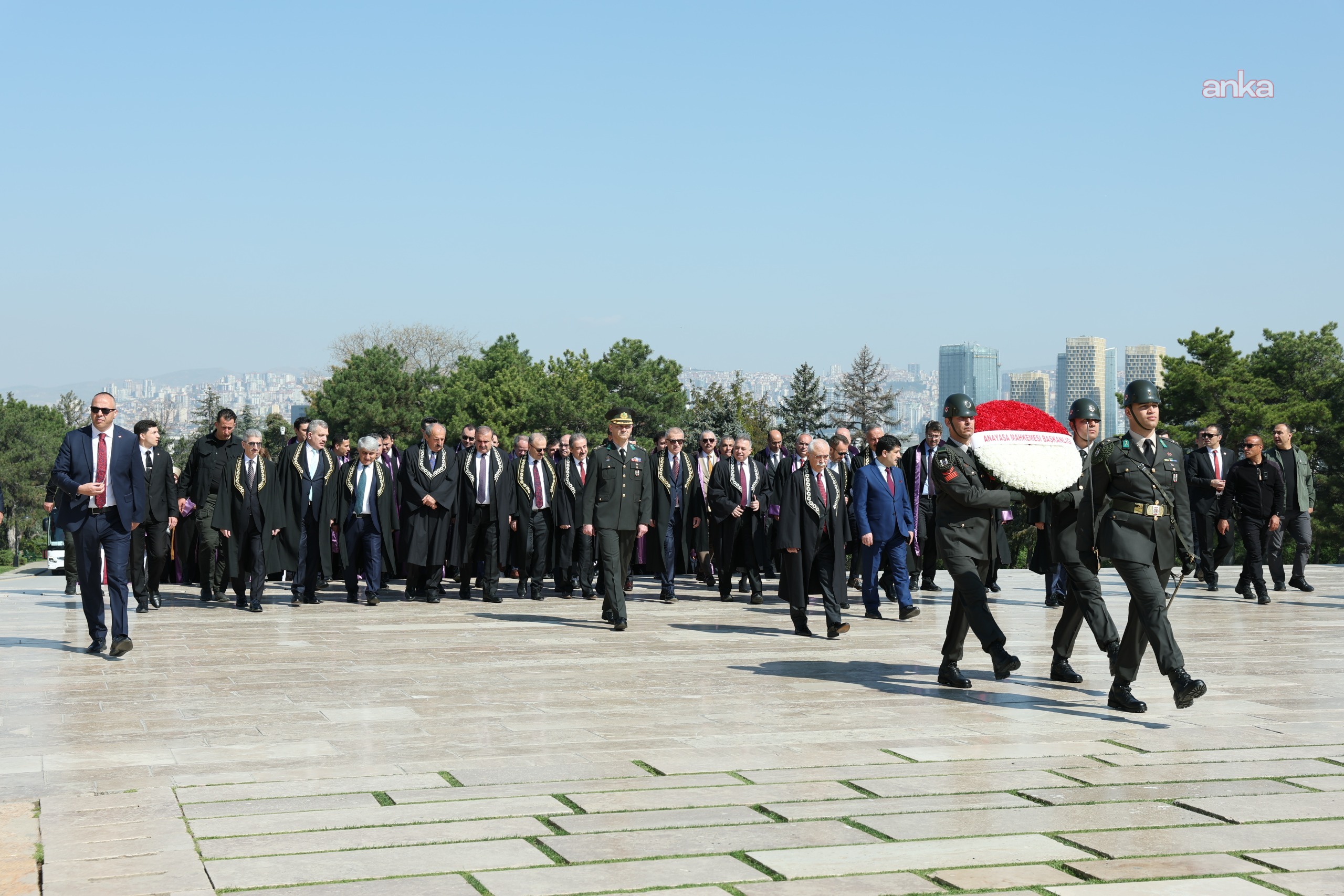 AYM'nin 64. kuruluş yıl dönümü... Anayasa Mahkemesi heyeti, Anıtkabir'i ziyaret etti