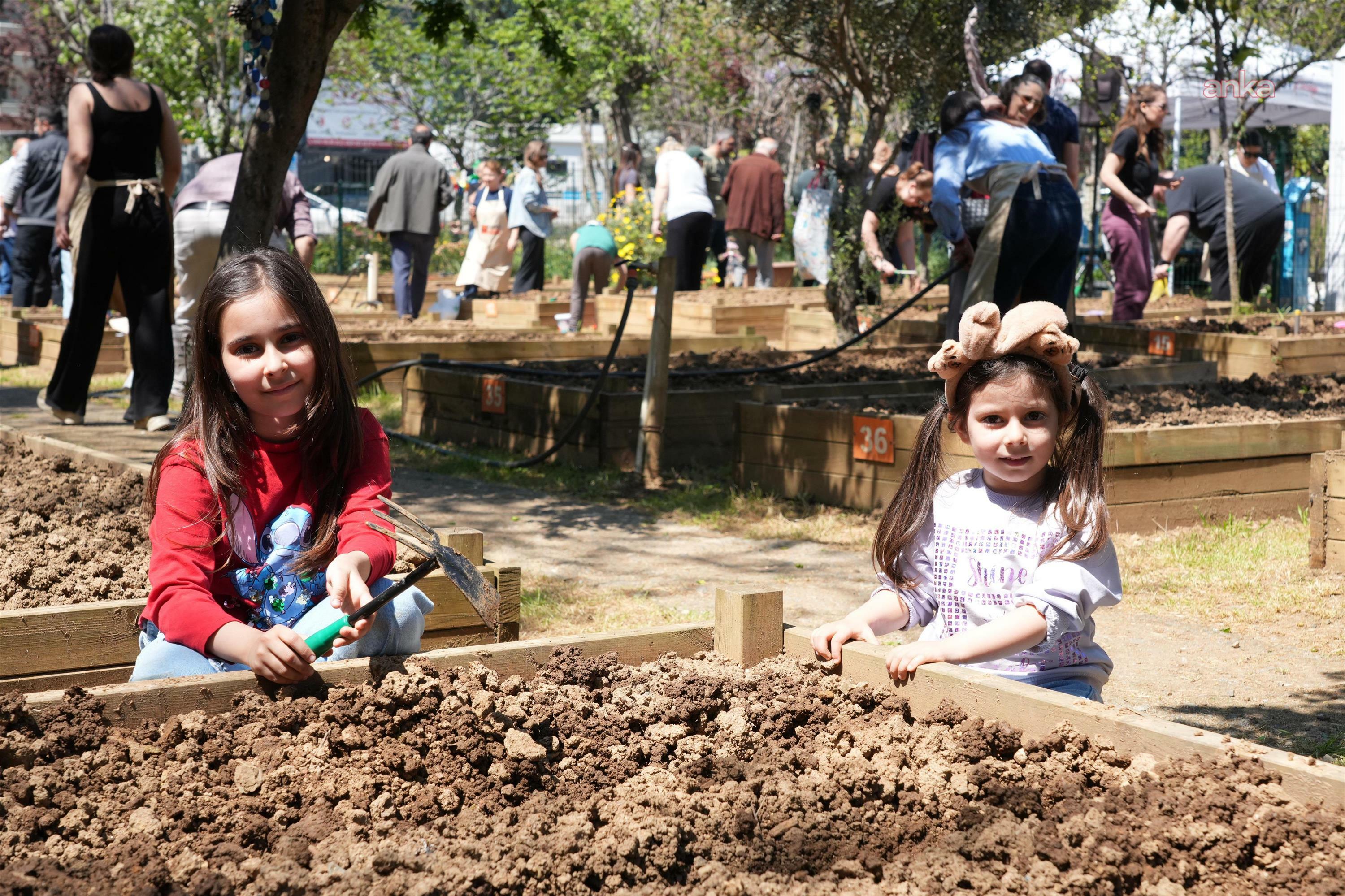 Kadıköy Bostanları’nda yaz dönemi başladı