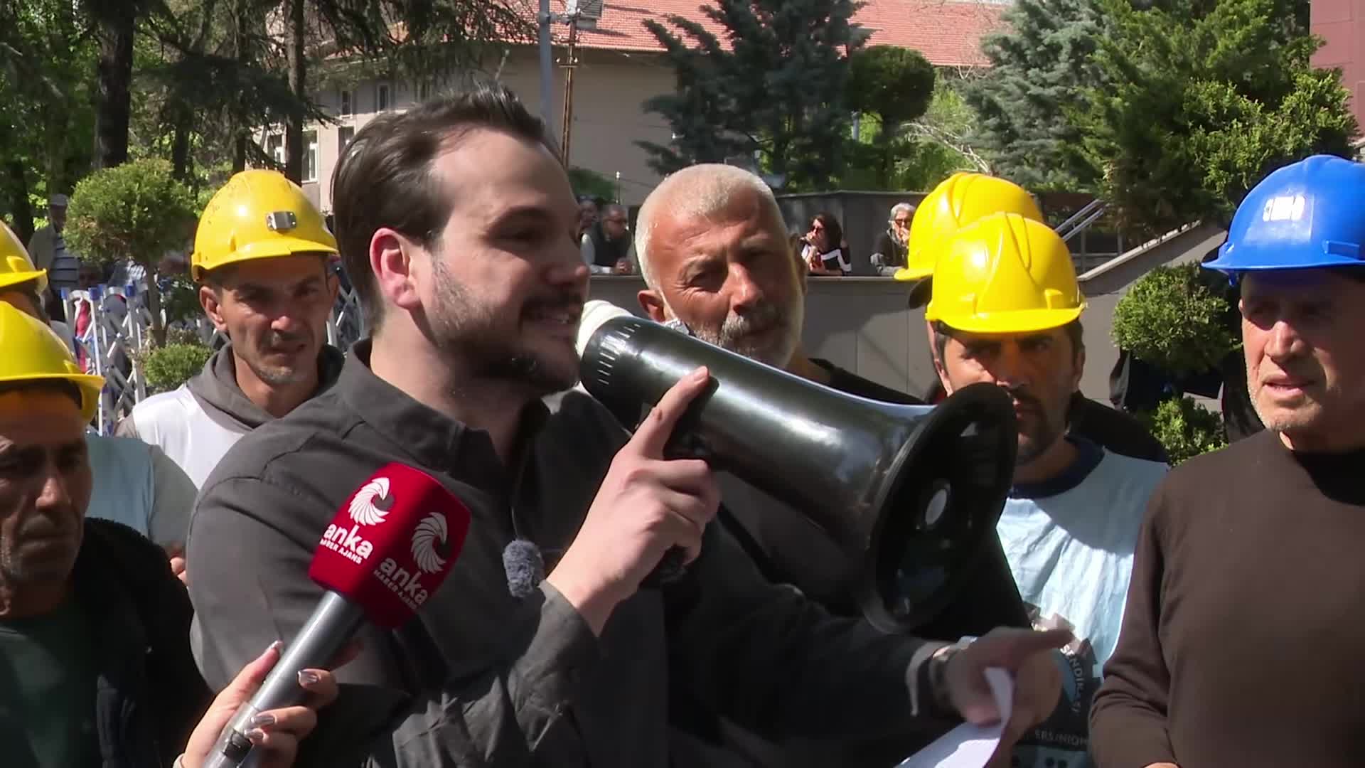 İYİ Partili Özatıcı: "Yıldızlar Holding'in sahibi Sebahattin Yıldız, sen su katılmamış bir işçi ve emekçi düşmanısın"