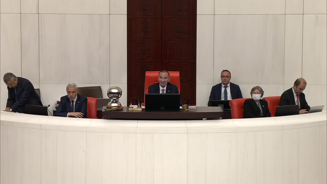 Veli Ağbaba: Bir taraftan dolu, bir taraftan AK Parti tarımı vurmaya devam ediyor