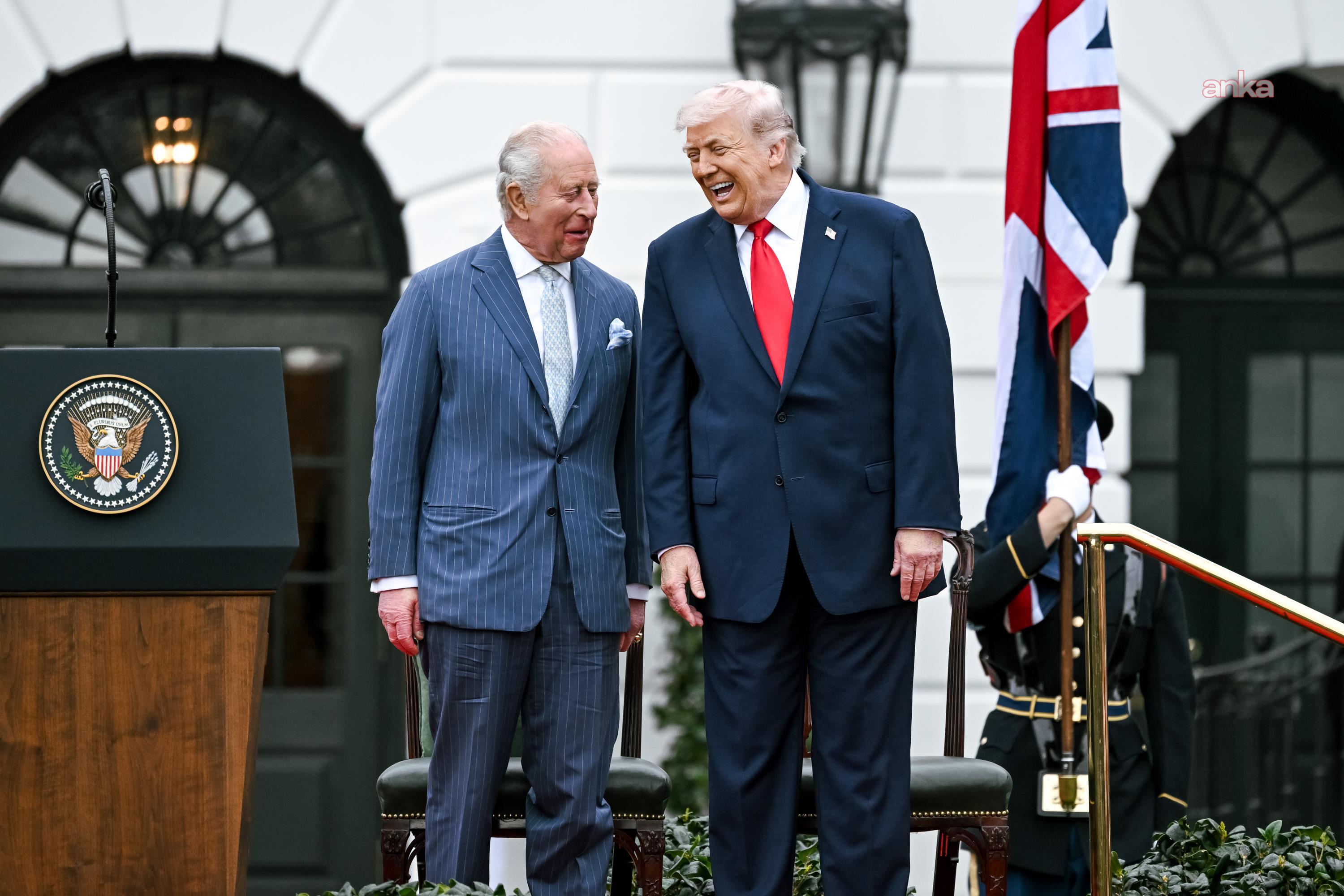 Beyaz Saray'ı ziyaret eden İngiltere Kralı Charles'tan ABD Başkanı Trump'a: "Biz olmasaydık Fransızca konuşuyor olurdunuz’"
