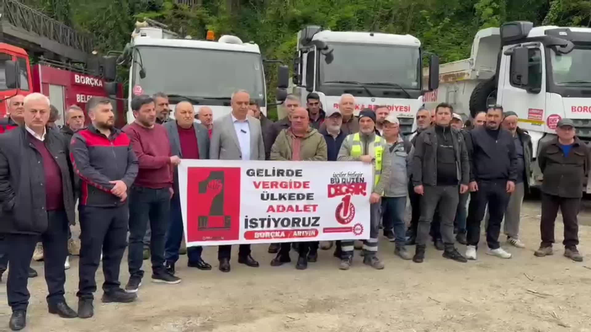 DİSK Rize-Artvin Şube Başkanı Bilgin: "Bir işçi kardeşimizin 3 maaşı vergiye gidiyor. Biz buna isyan ediyoruz"
