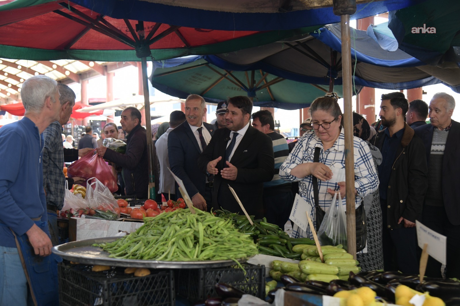 Kahramankazan Belediye Başkanı Çırpanoğlu'ndan Salı Pazarı'na ziyaret
