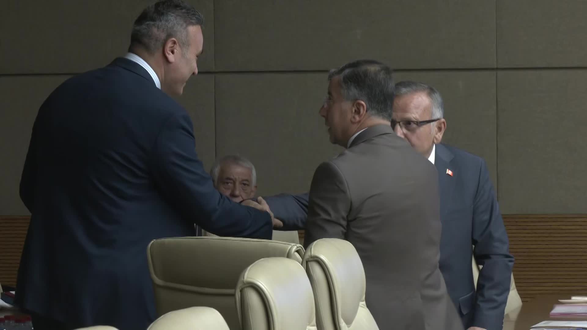 Şanlıurfa ve Kahramanmaraş Okul Olaylarını Araştırma Komisyonu Başkanı AK Parti Tokat Milletvekili Yusuf Beyazıt oldu