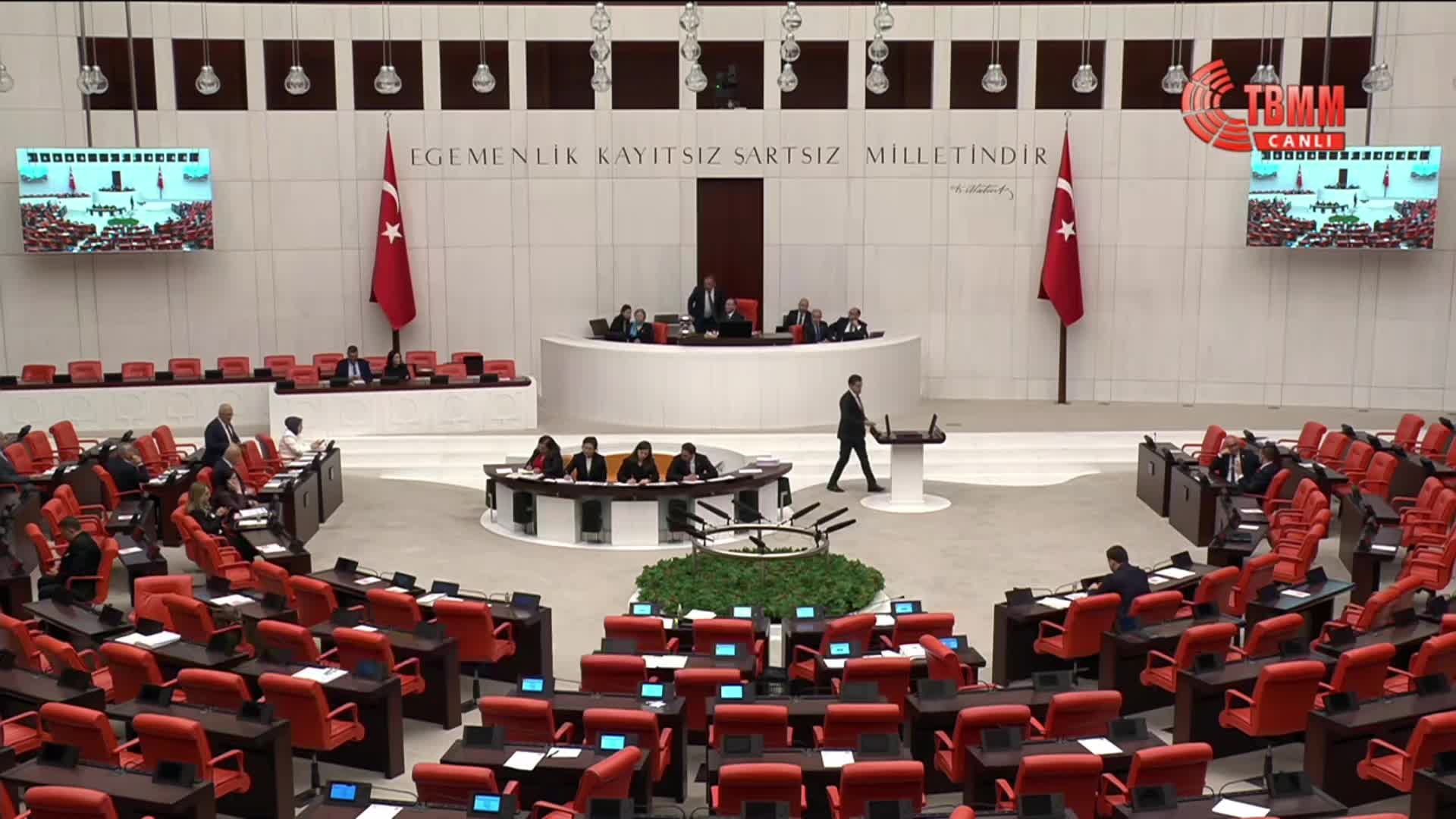 TBMM Genel Kurulu... İYİ Partili Kavuncu: Meclis'i baypas eden, Meclis'in itibarını yerle bir eden bir anlayışla ülkeyi perişan ediyorsunuz