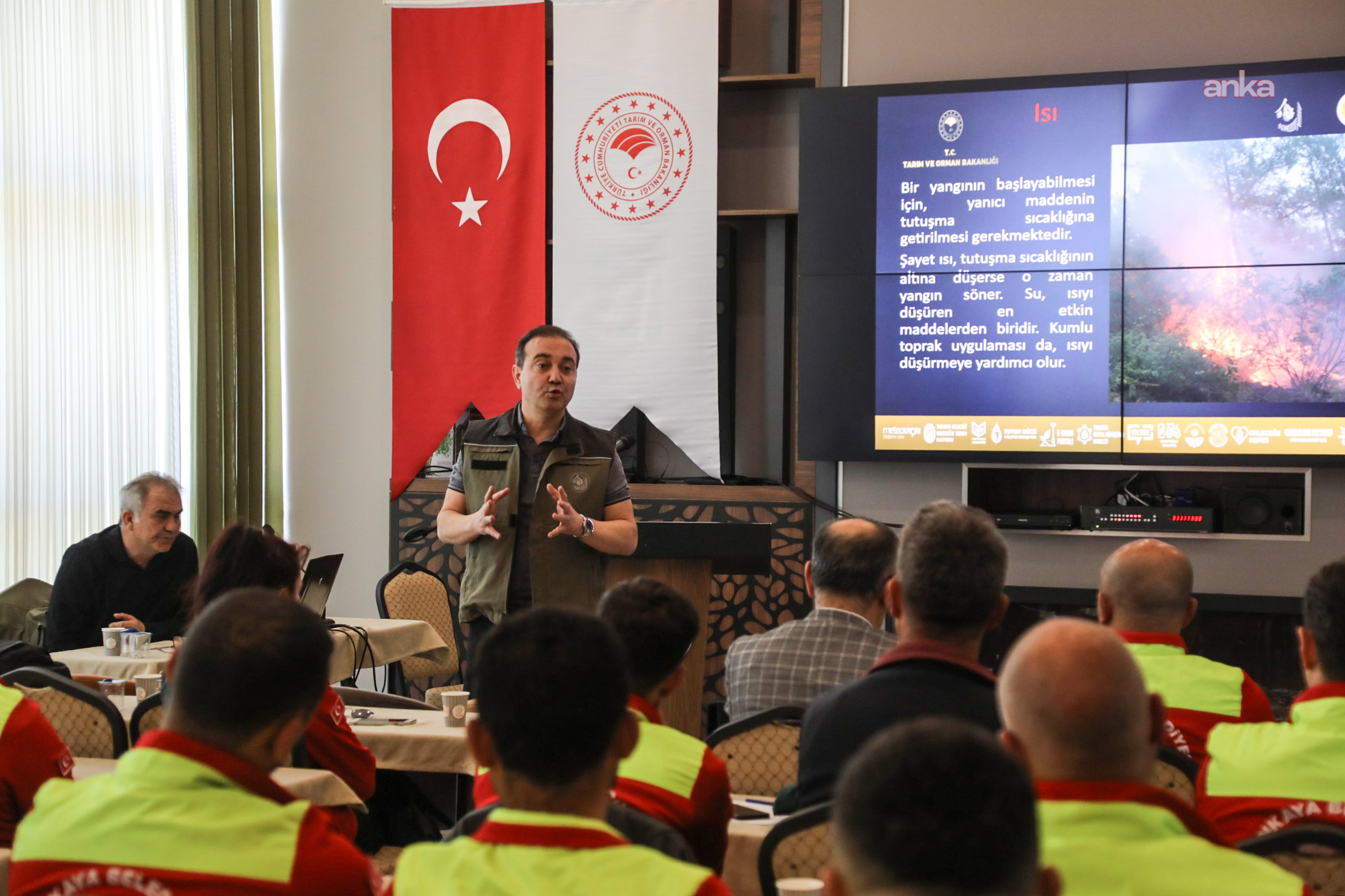 Çankaya Belediyesi gönüllüleri "ÇABUK", yangınla mücadele kapasitesini güçlendirdi