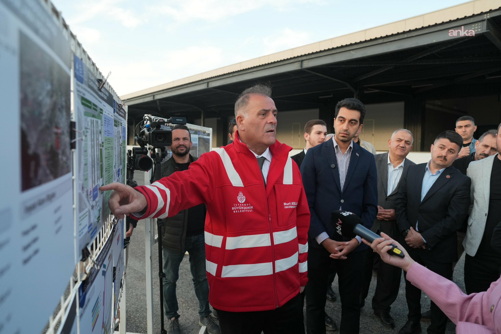 İBB Başkan Vekili Aslan ve Başkan Bingöl, Tuzla’daki yeni hal projesini yerinde inceledi