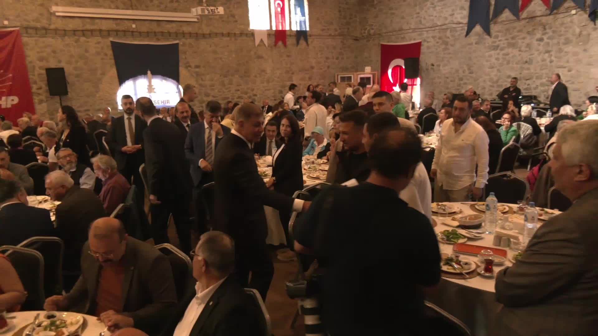 CHP İzmir’den STK buluşması: “Demokrasi sivil toplumla güçlenir”