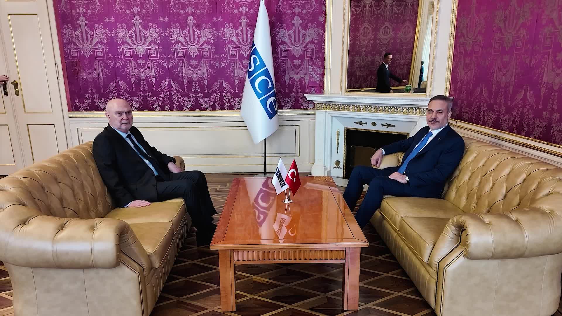Bakan Fidan, AGİT Genel Sekreteri Sinirlioğlu ile bir araya geldi