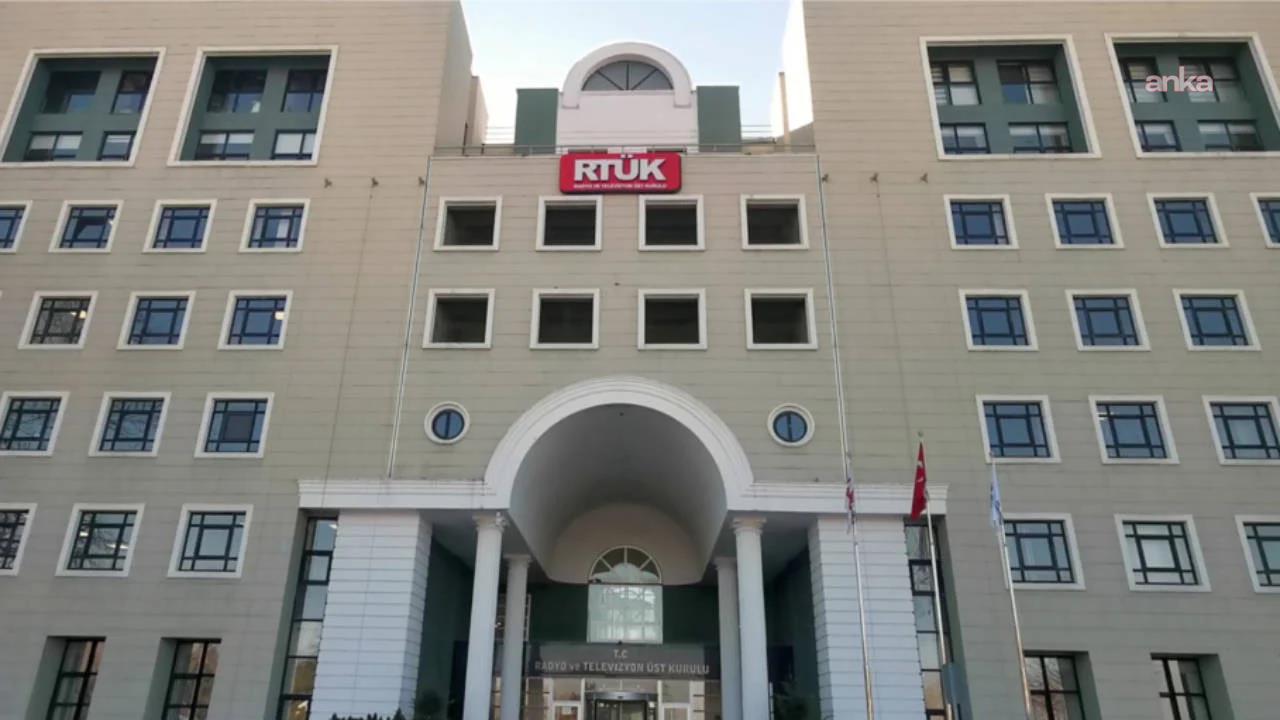 RTÜK’ten 4 kanala ve 3 dijital platforma “eleştiri sınırı” ve “şiddet” gerekçesiyle yaptırım